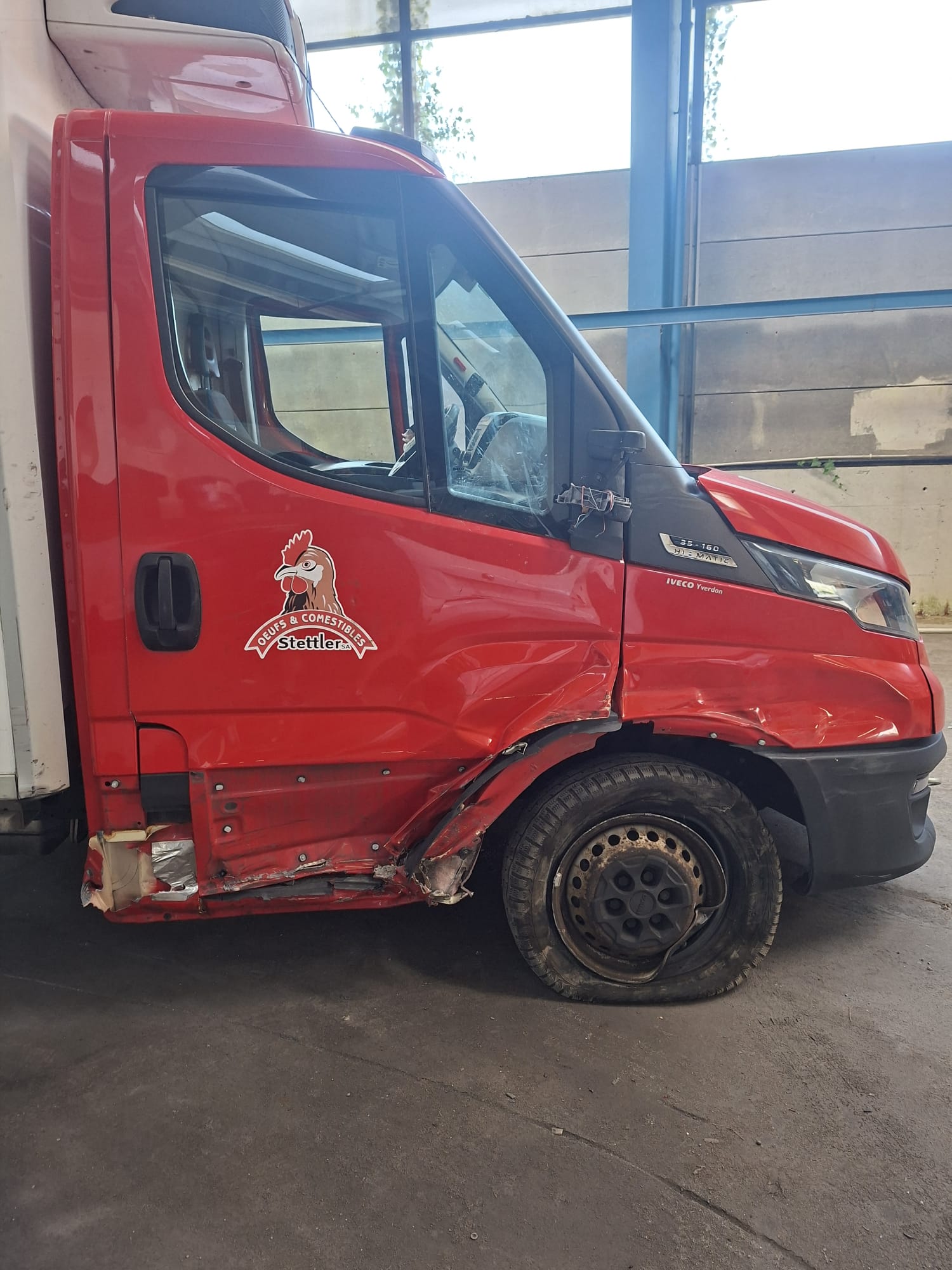 IVECO 35 S 16 A8-image-2