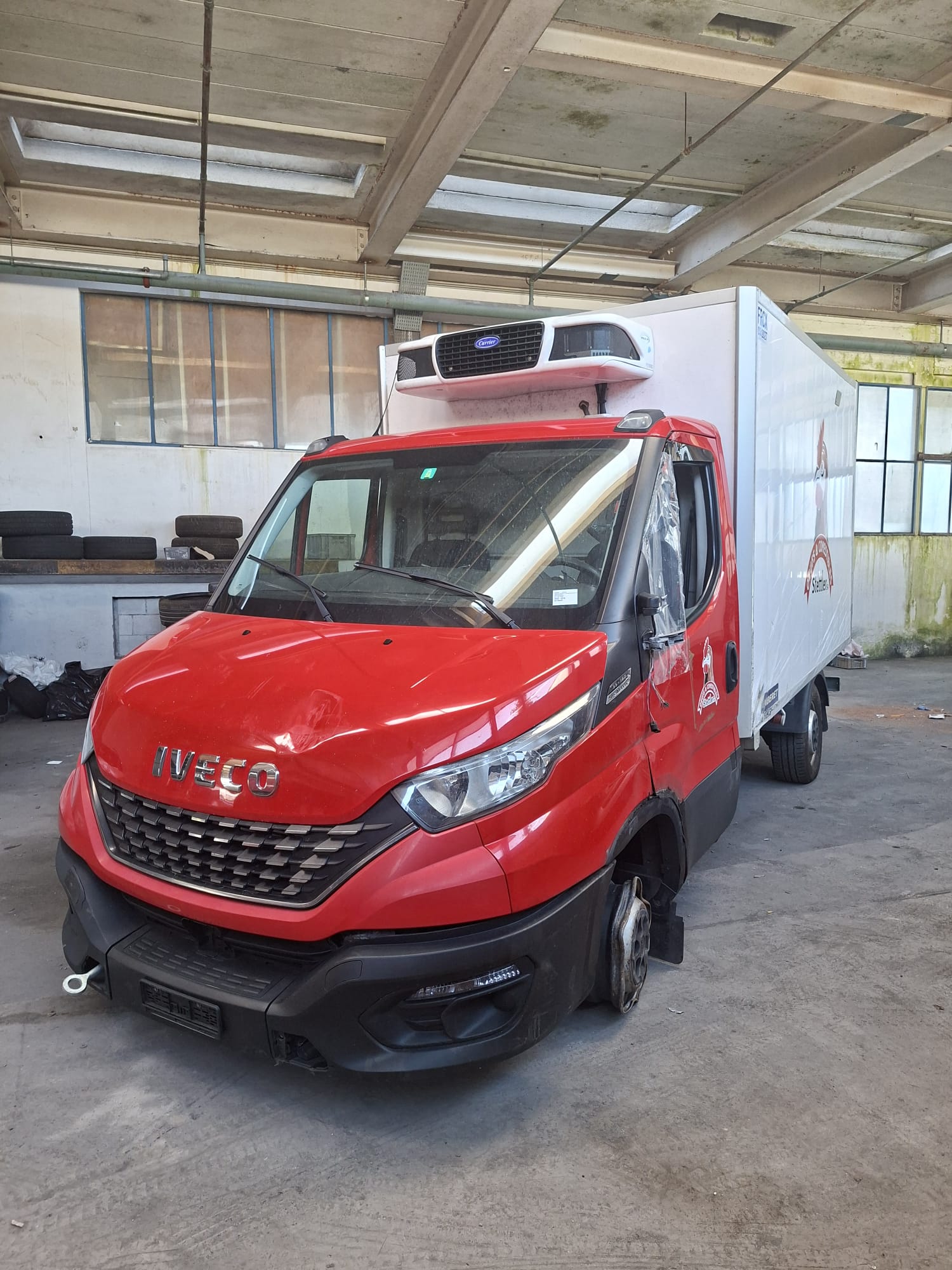 IVECO 35 S 16 A8-image-1