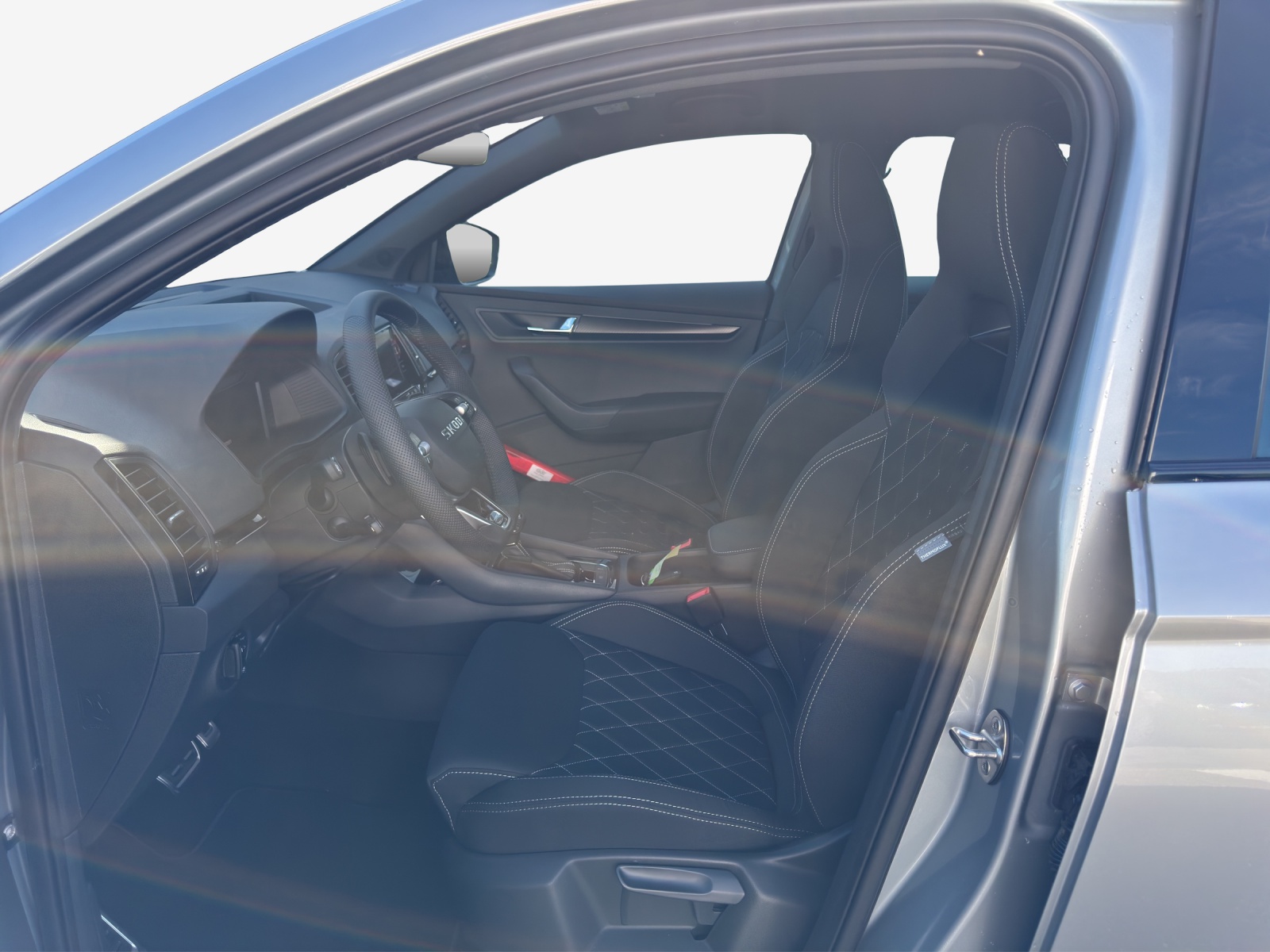 SKODA Karoq 2.0 TSI SportLine 4x4 DSG-image-7