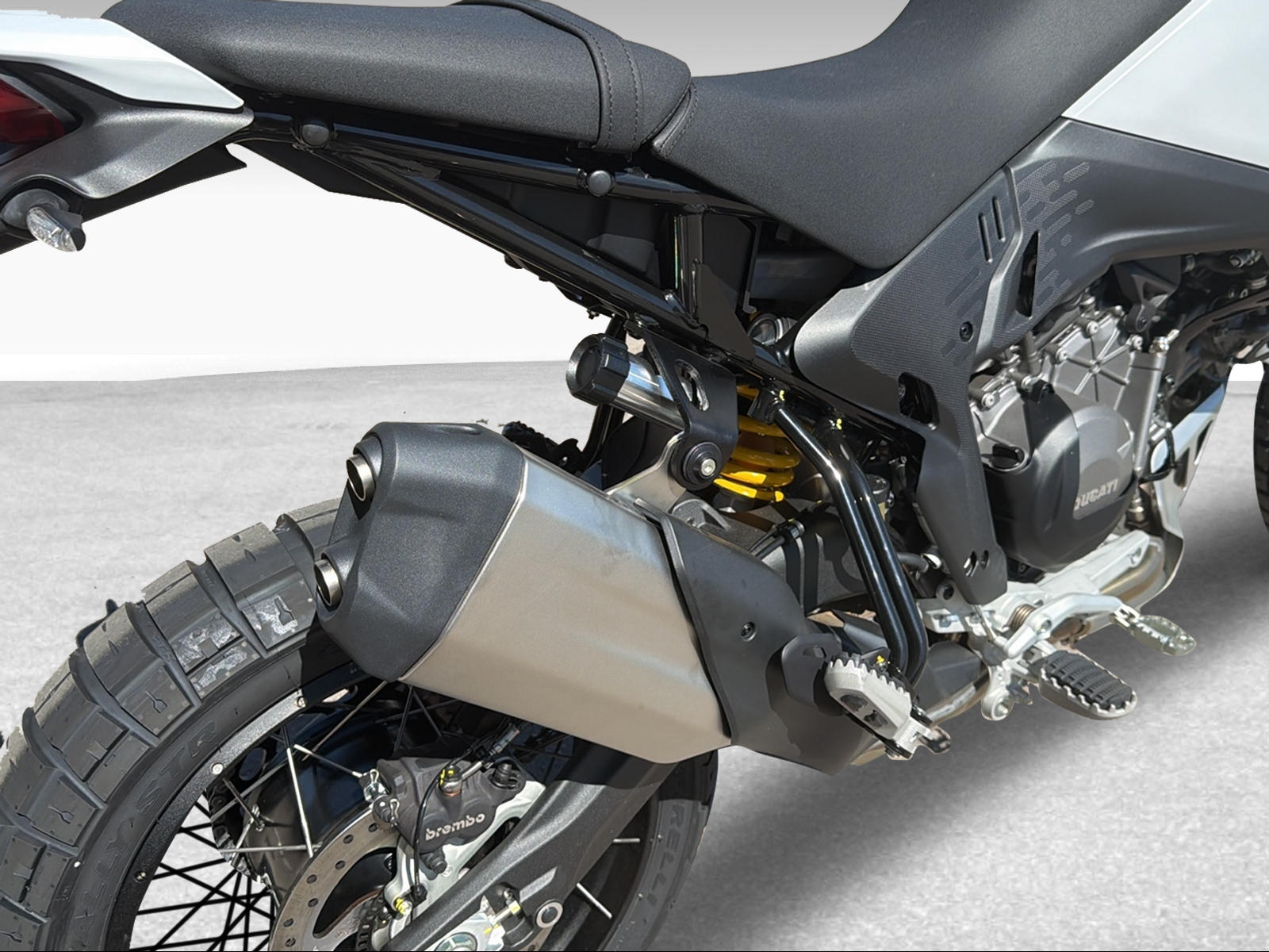DUCATI 890 Desert X ABS-image-8