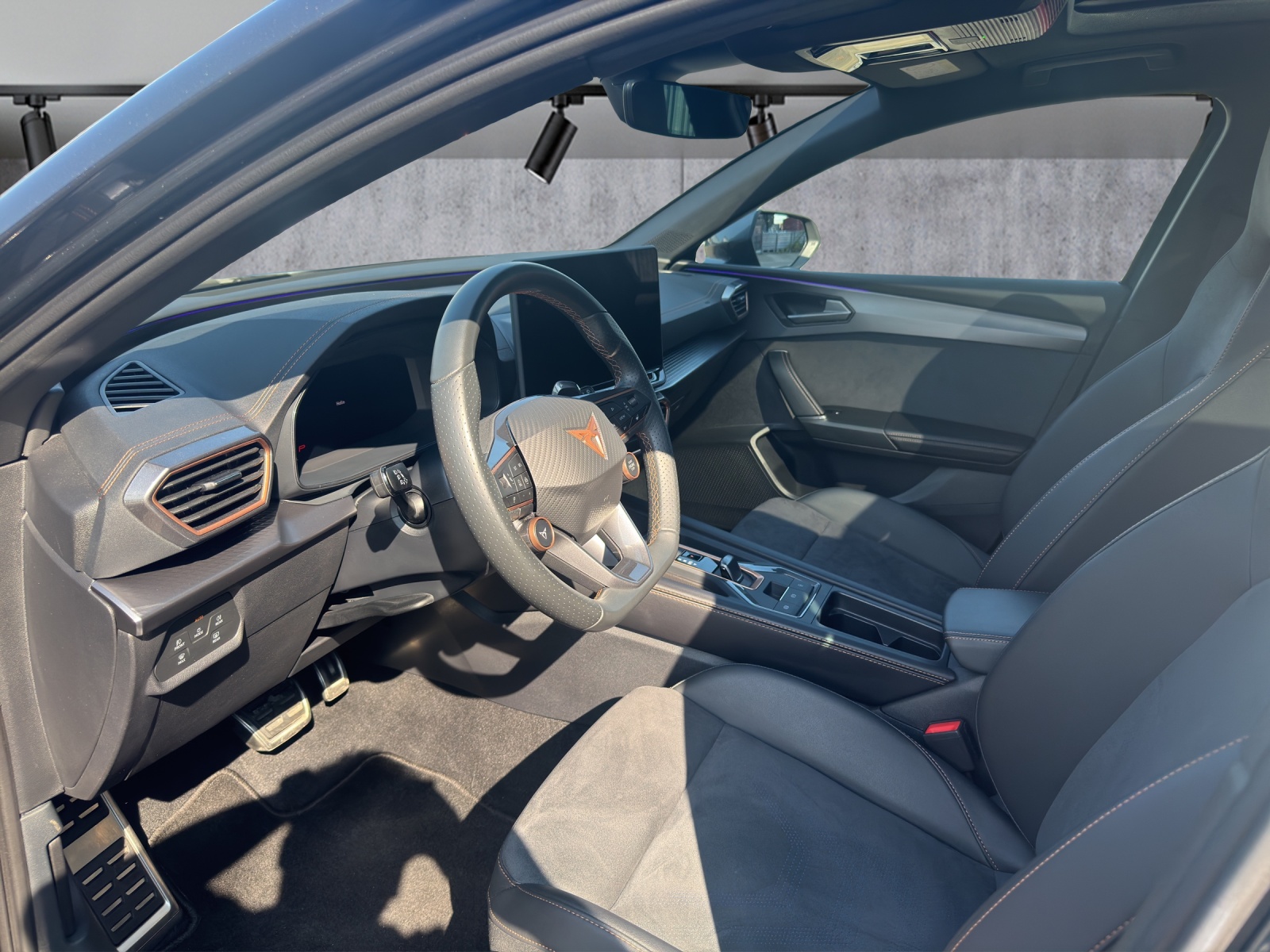 CUPRA LEON ST 2.0 TSI VZ DSG 4Drive-image-5