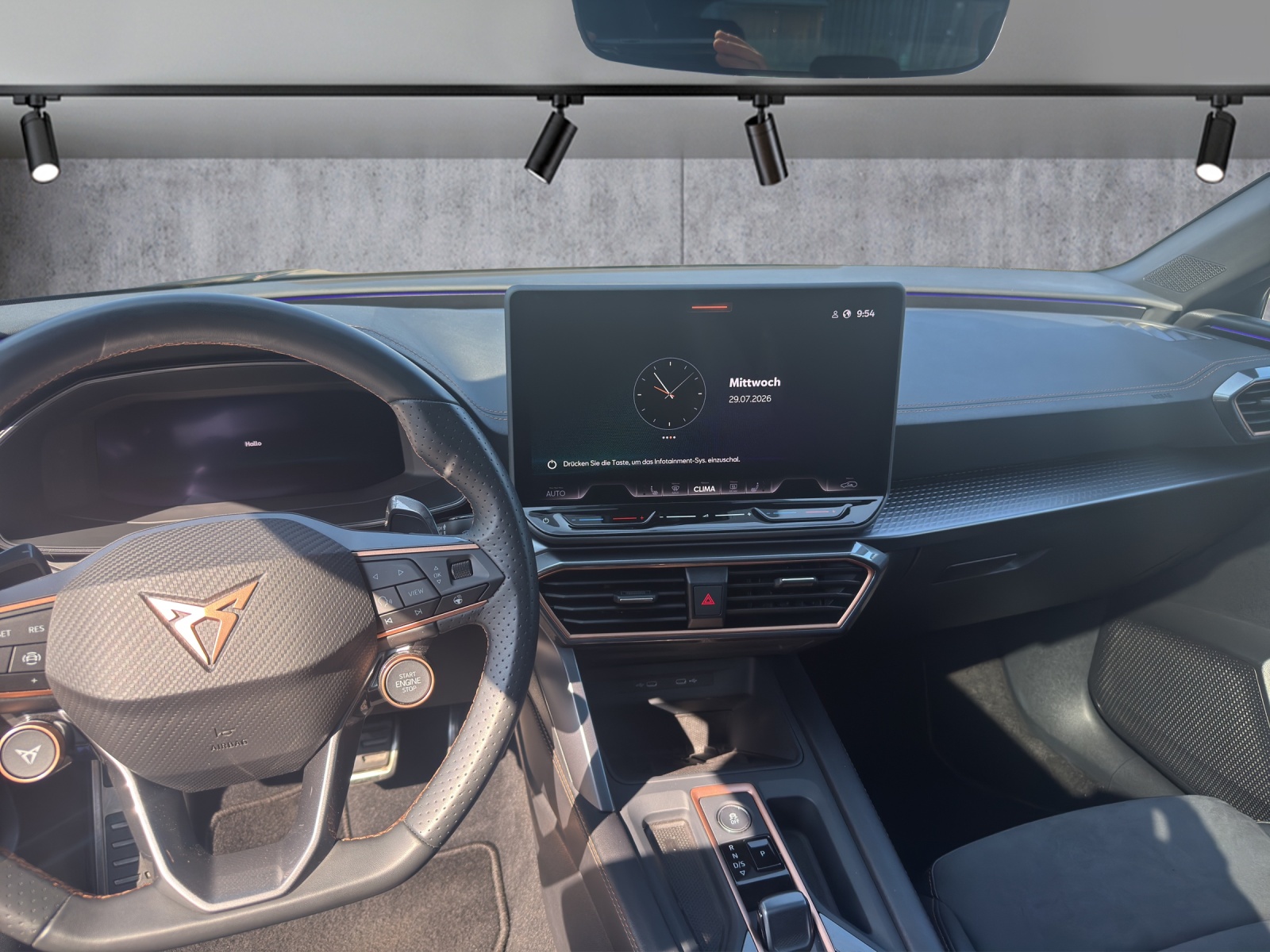 CUPRA LEON ST 2.0 TSI VZ DSG 4Drive-image-7