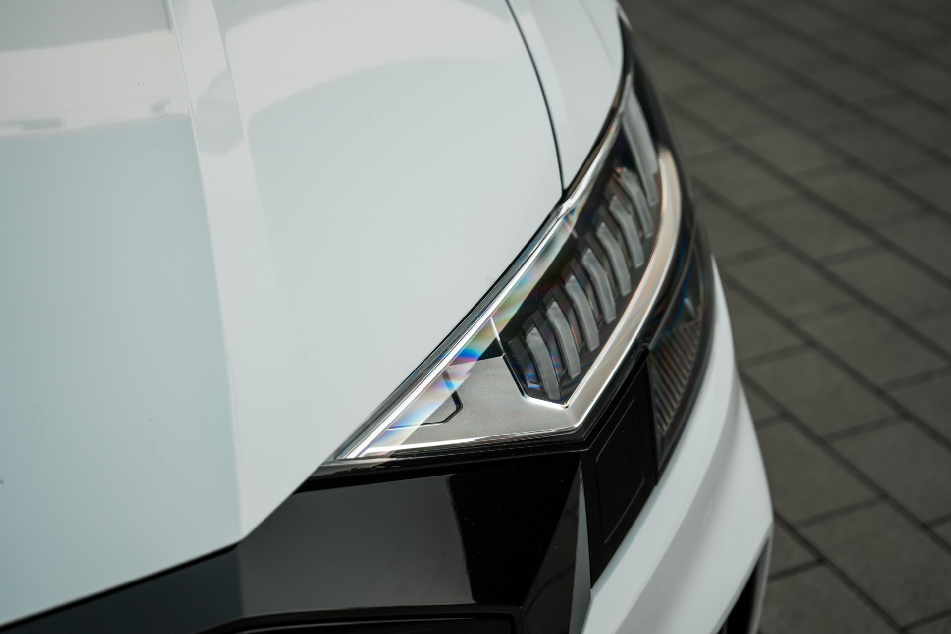 AUDI SQ8 Competition TFSI quattro tiptronic-image-6
