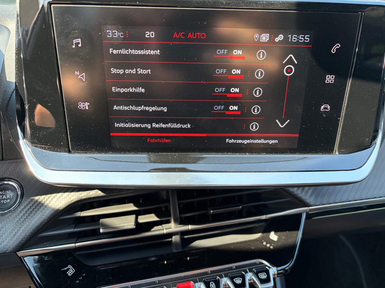 PEUGEOT 2008 1.2 PureTech 130 GT-image-14