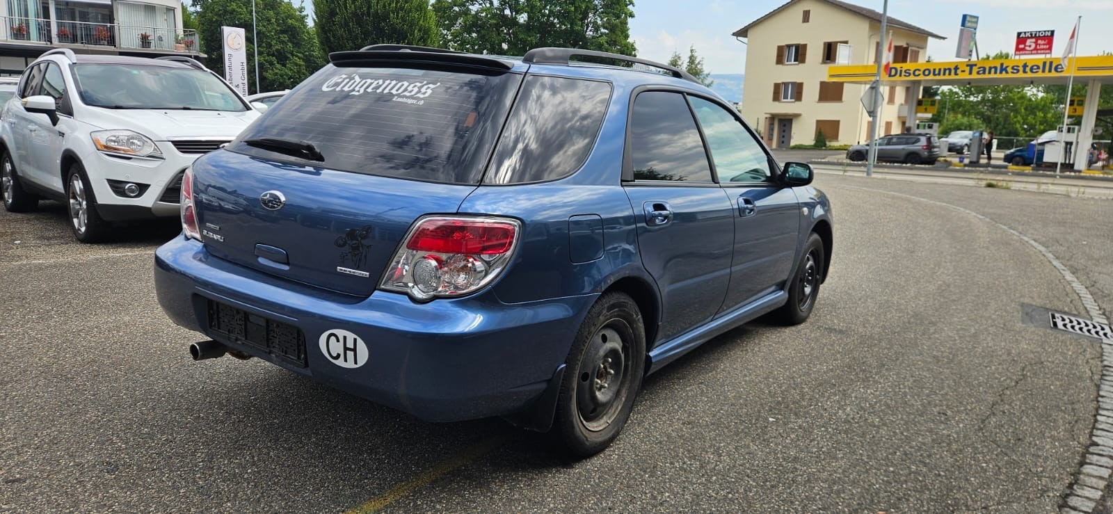 SUBARU Impreza 1.5R Swiss De Luxe-image-2