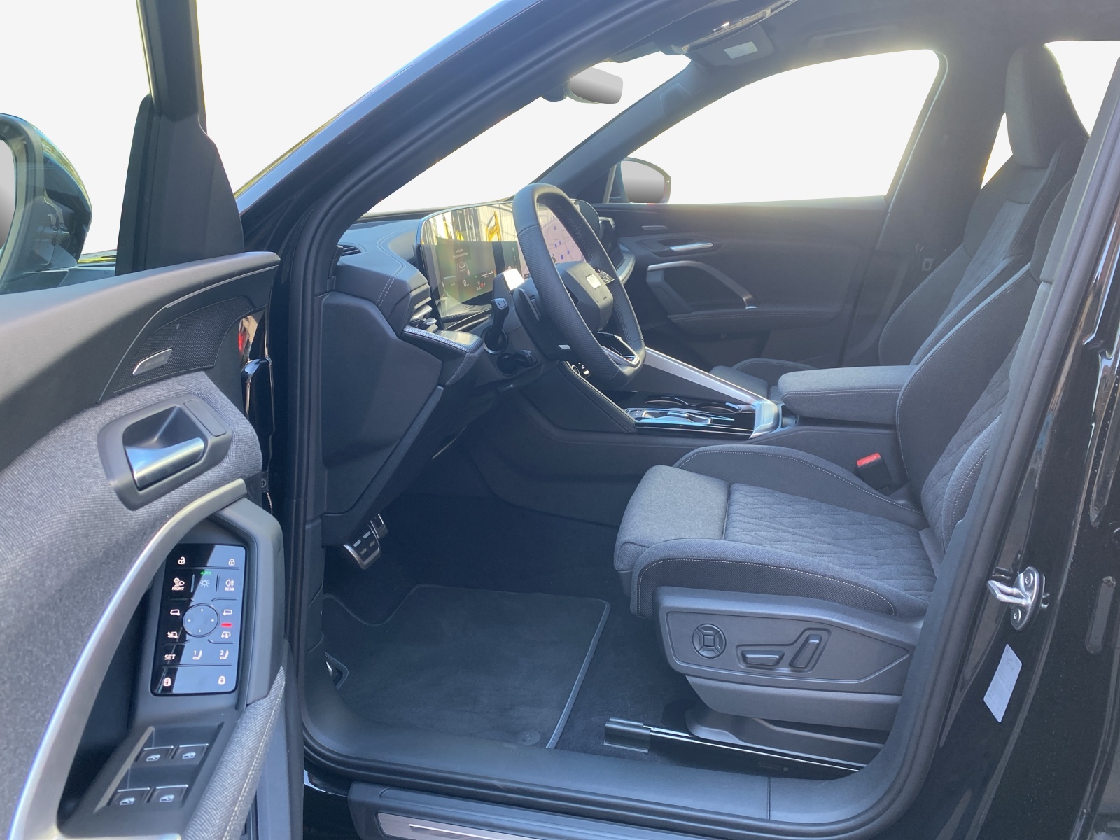 AUDI Q5 TDI quattro 150 kW S-tronic-image-7