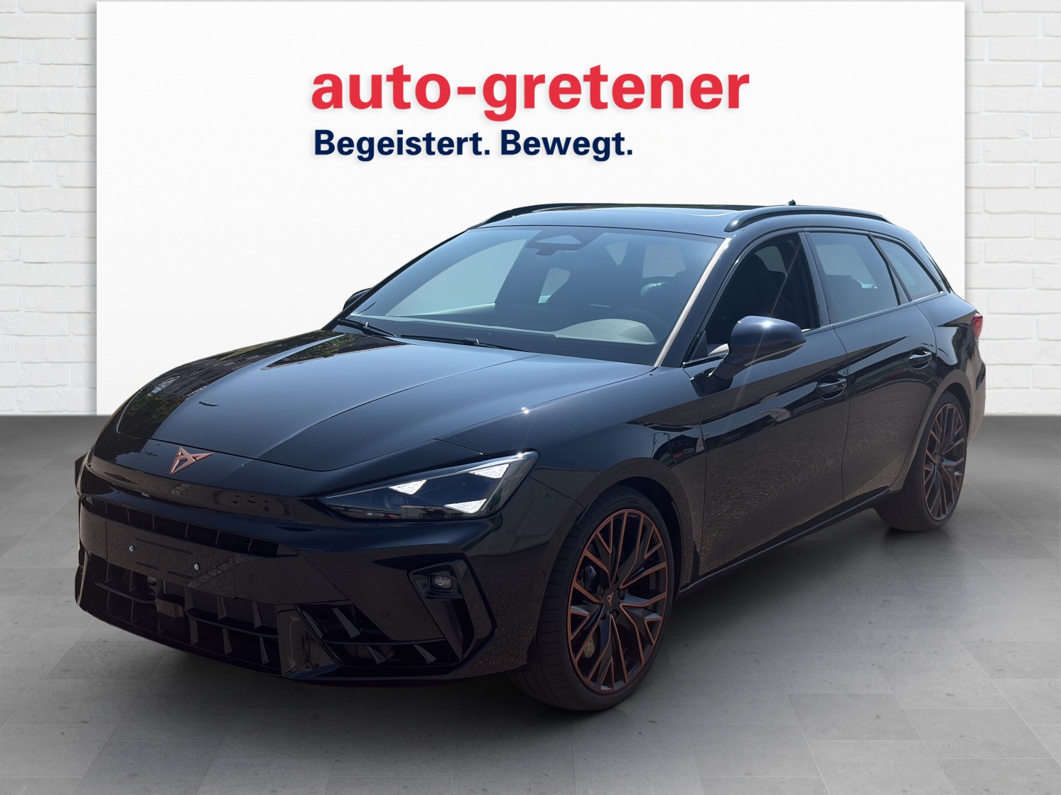 CUPRA Leon ST 2.0 TSI 333 VZ 4Drive DSG-image-0