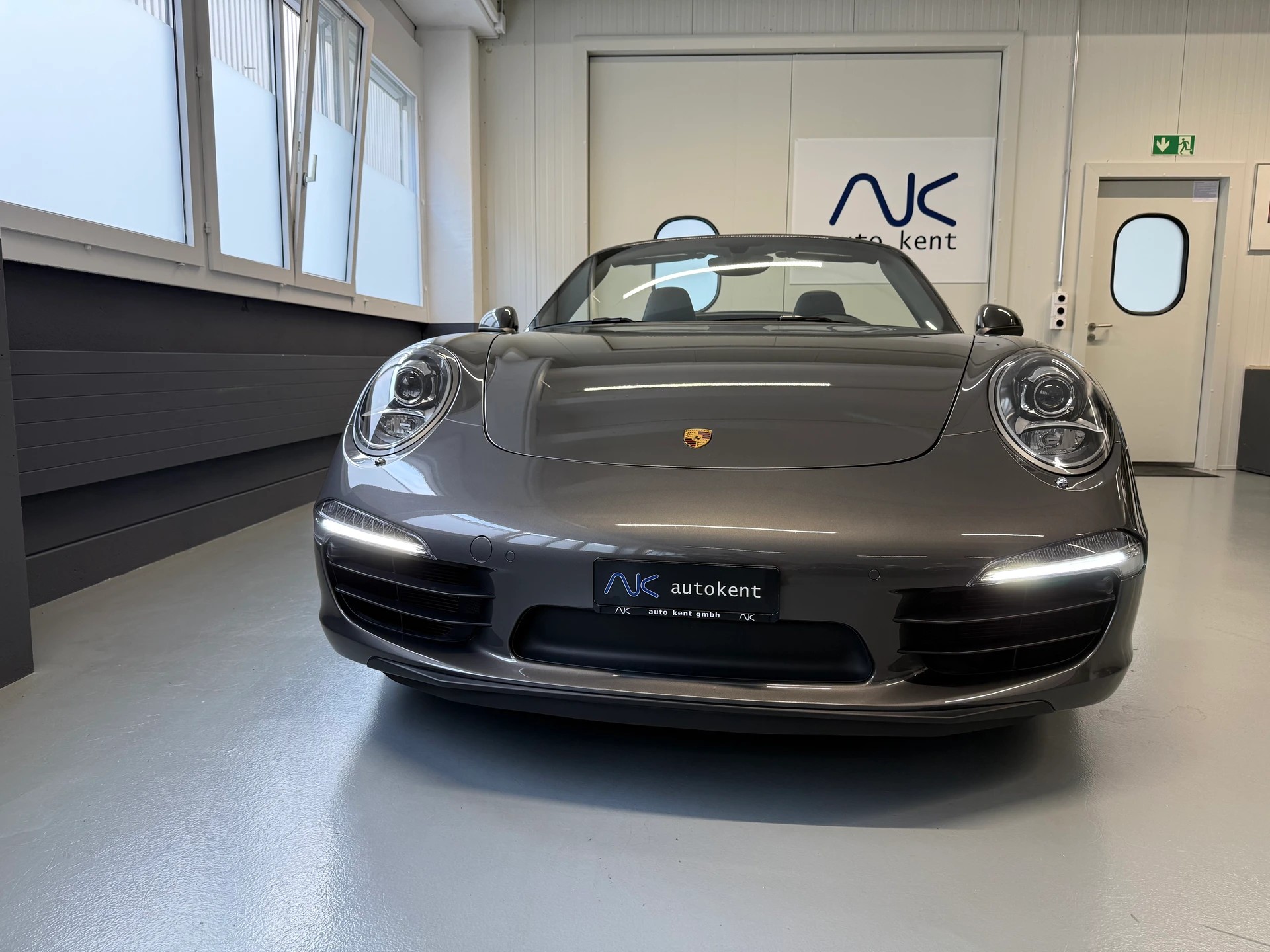 PORSCHE 911 Cabrio Carrera S PDK-image-1