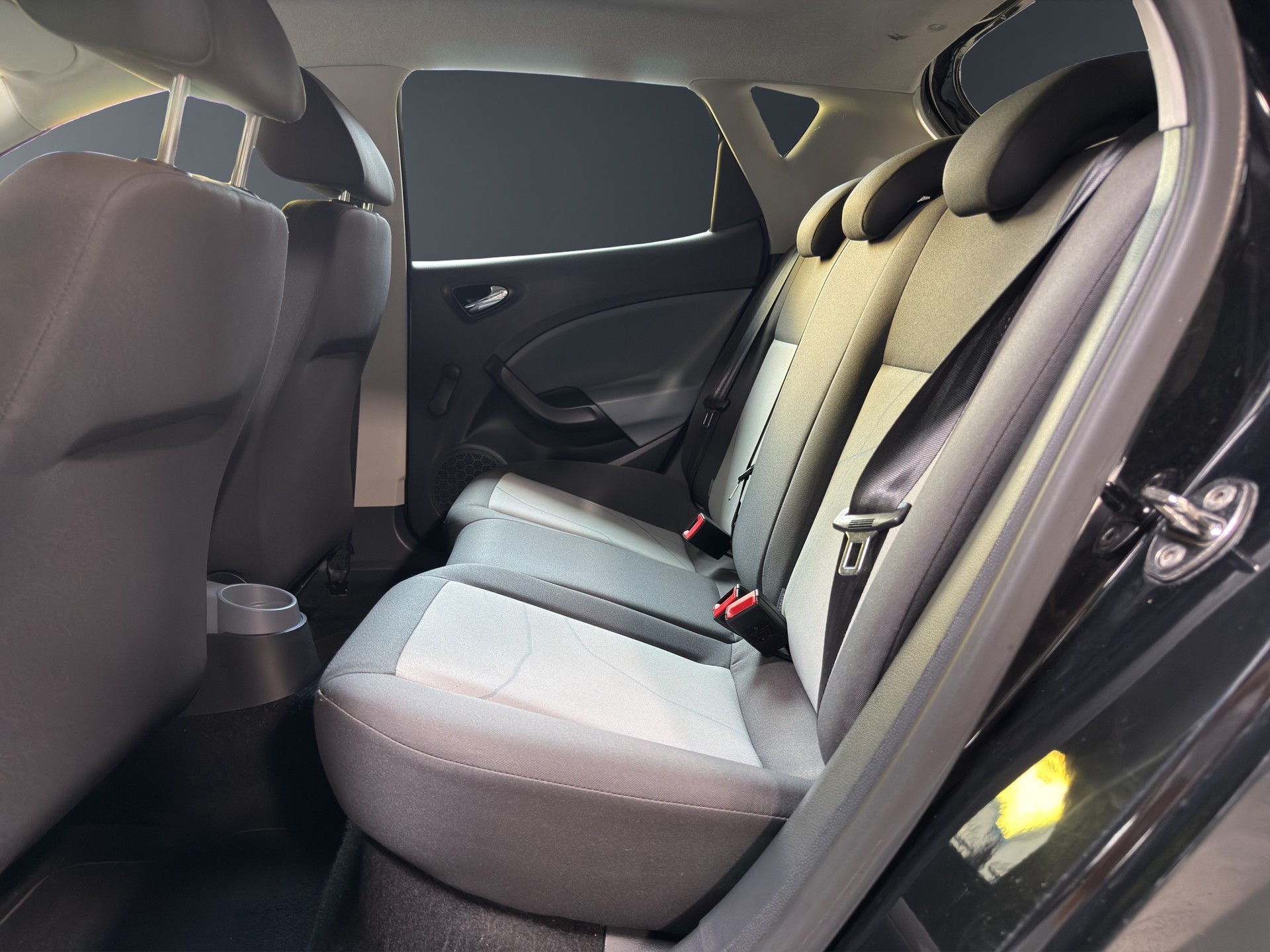 SEAT Ibiza SC 1.2 TSI Style-image-10
