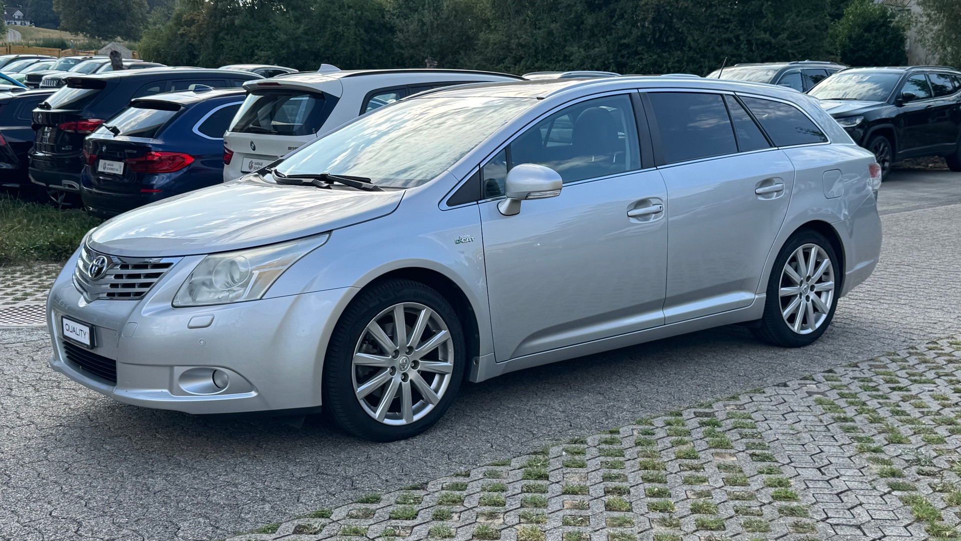 TOYOTA Avensis Sportswagon 2.2D-CAT Linea Sol Premium-image-0