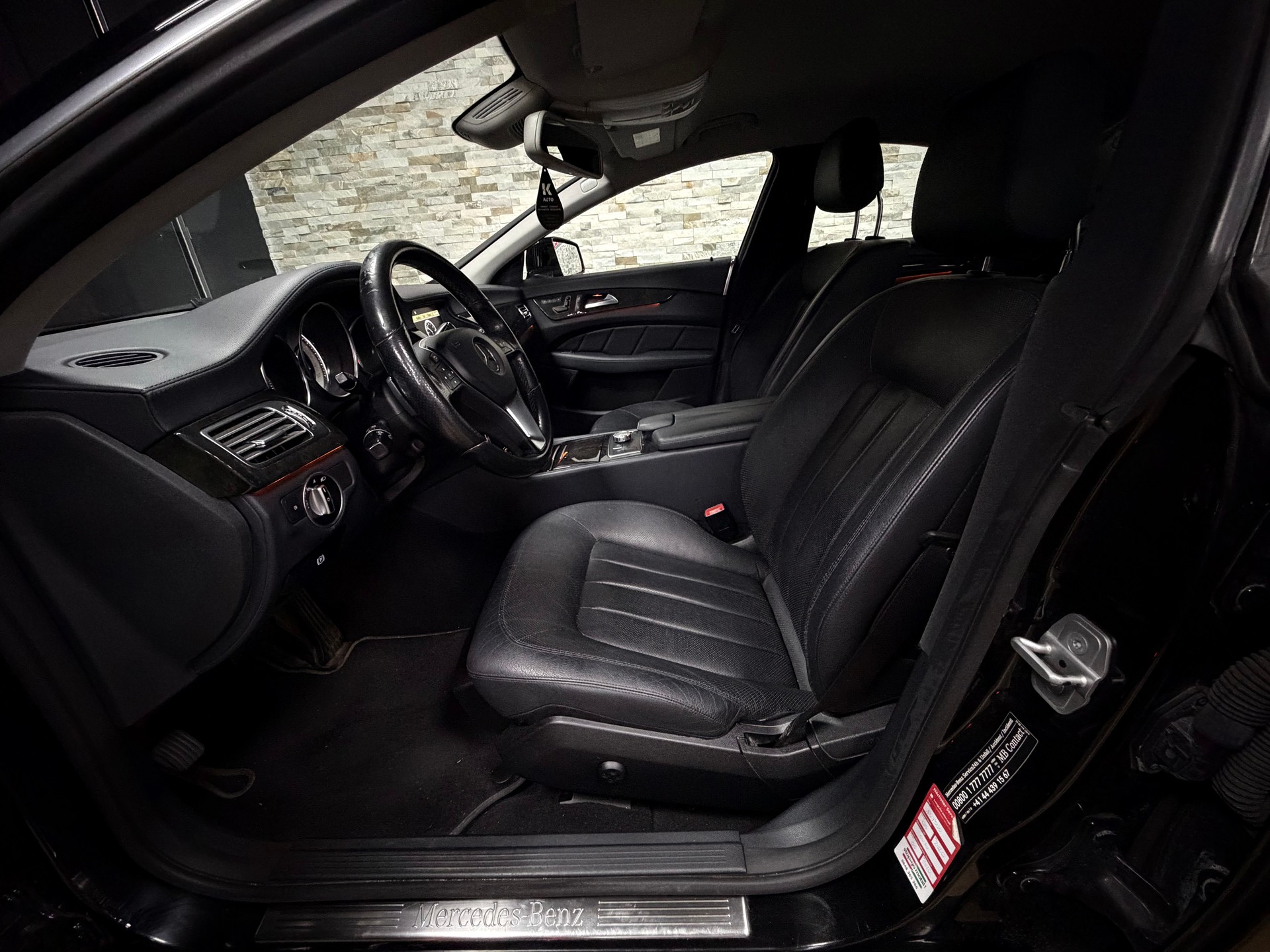 MERCEDES-BENZ CLS 350 7G-Tronic-image-12