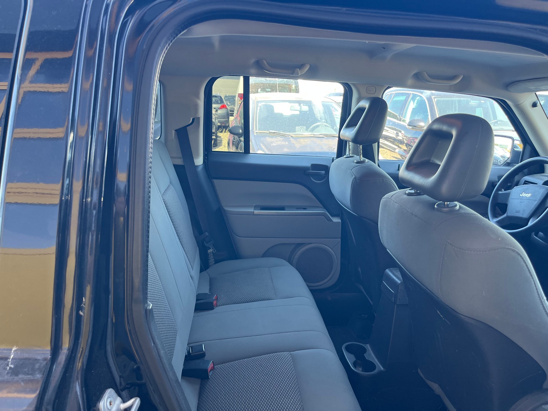 JEEP Patriot 2.4 Limited CVT-image-7