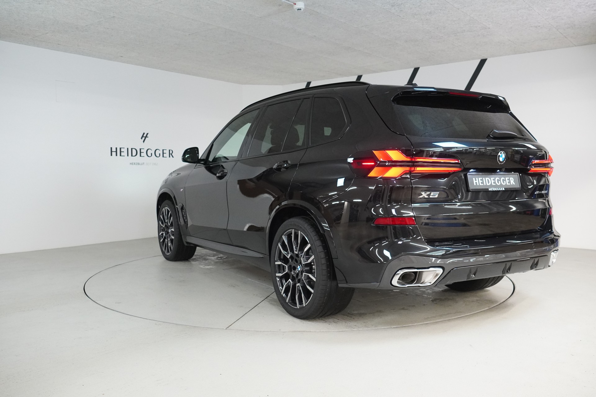 BMW X5 xDrive 48V 30d M Sport Steptronic-image-4