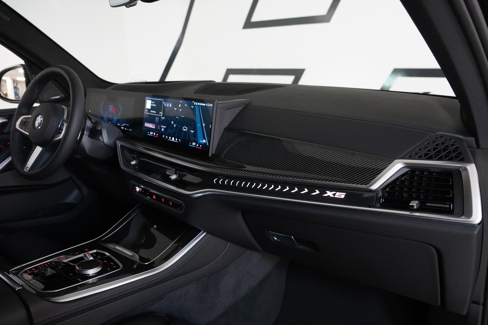 BMW X5 xDrive 48V 30d M Sport Steptronic-image-16