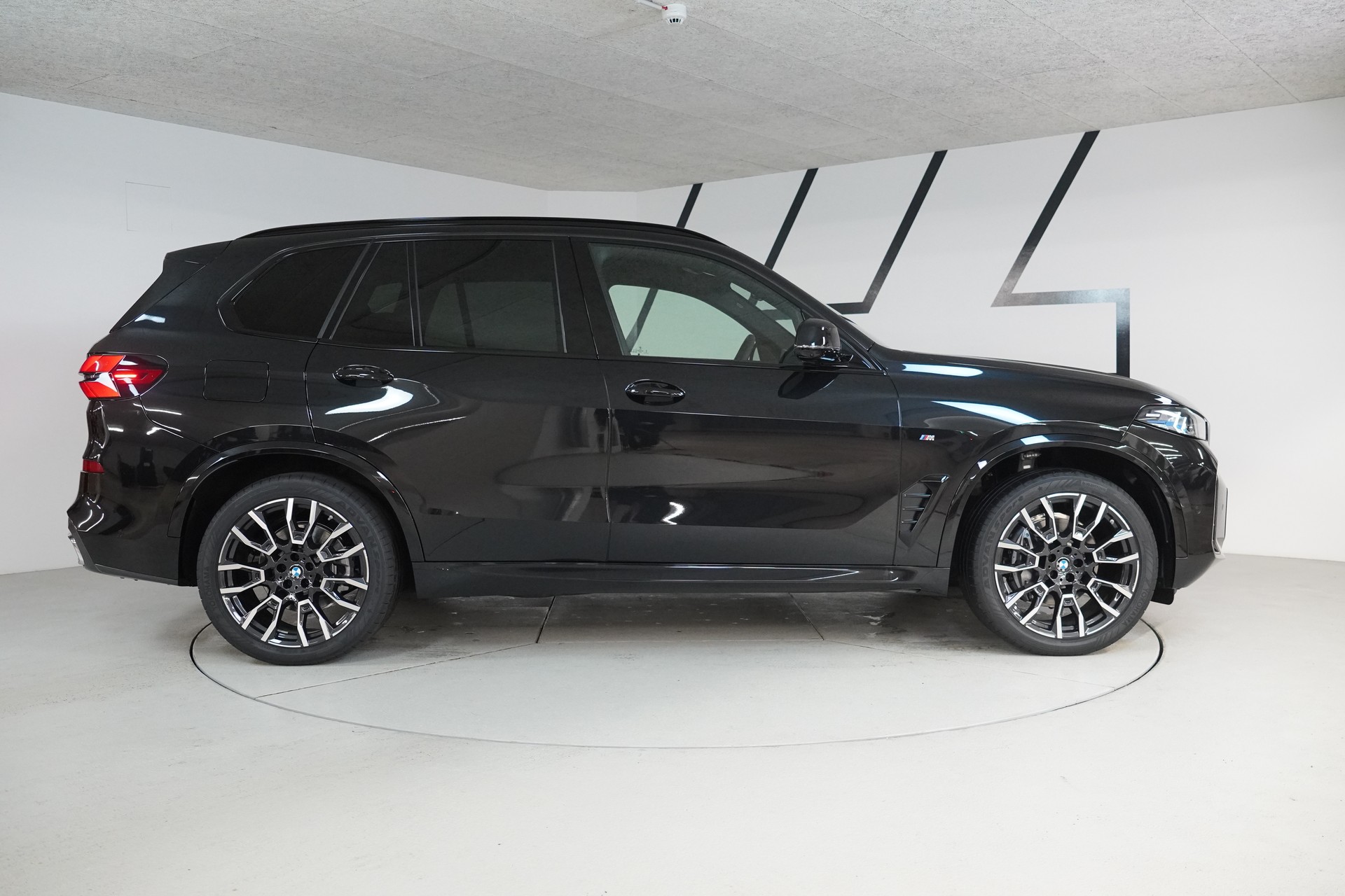 BMW X5 xDrive 48V 30d M Sport Steptronic-image-7