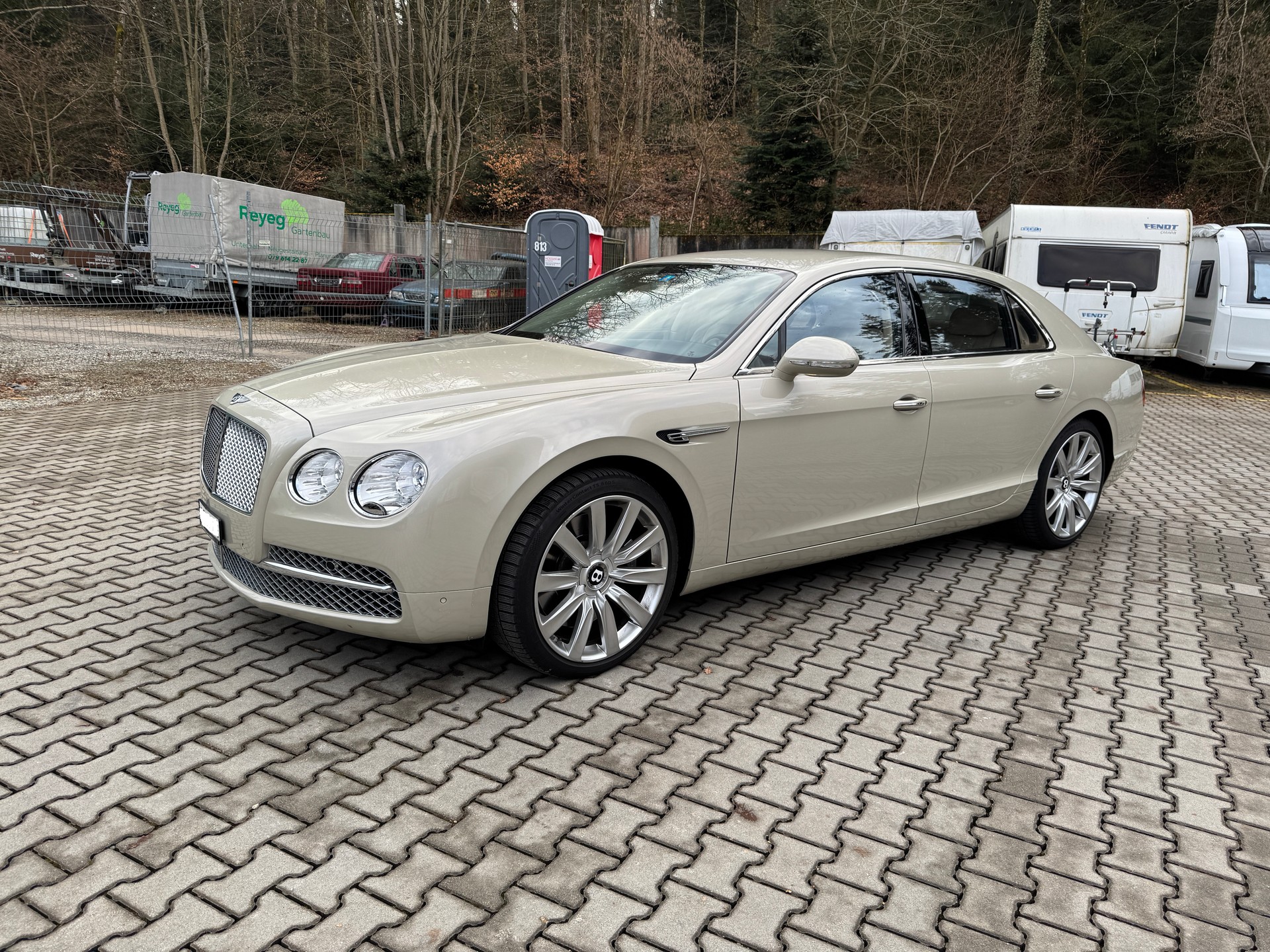 BENTLEY 6.0 V12-image-5