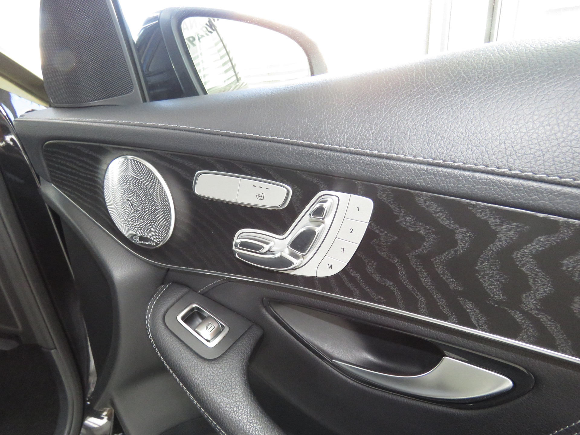 MERCEDES-BENZ GLC 63 S AMG 4-Matic+ 9G-Tronic (Automat, AHK 2'170 kg) "foliert"-image-17