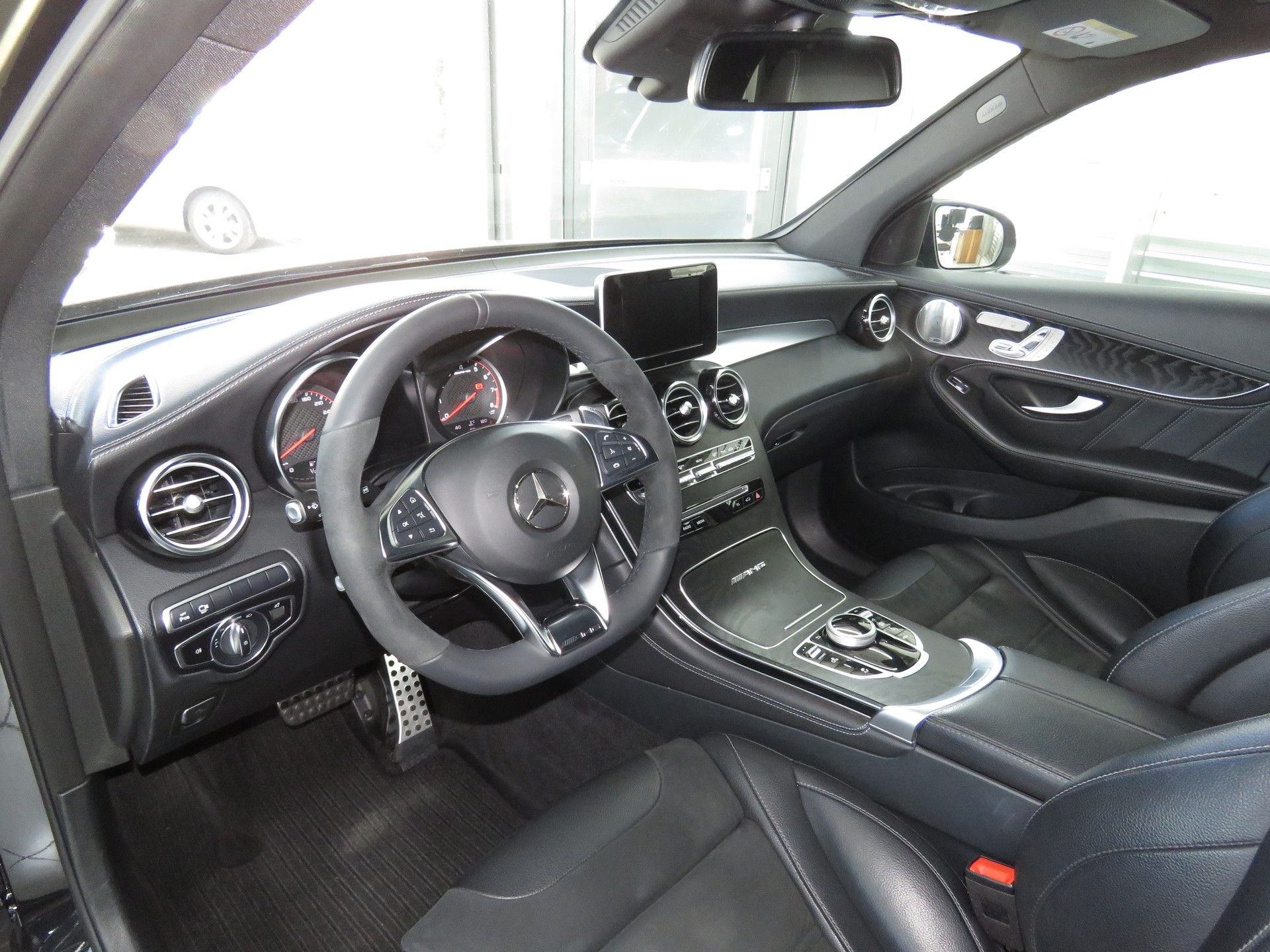 MERCEDES-BENZ GLC 63 S AMG 4-Matic+ 9G-Tronic (Automat, AHK 2'170 kg) "foliert"-image-10