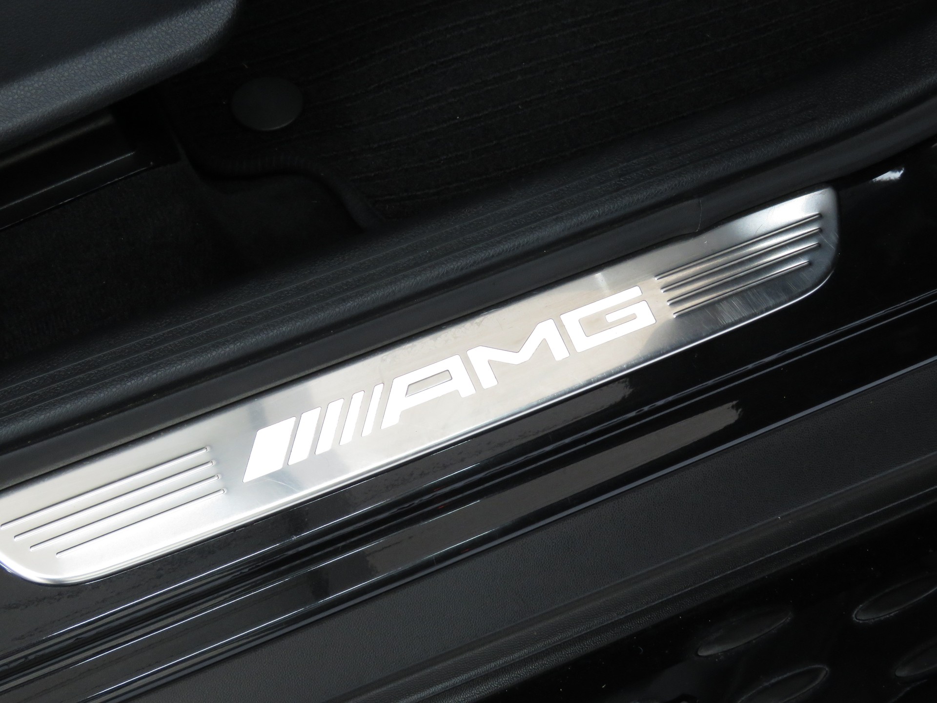 MERCEDES-BENZ GLC 63 S AMG 4-Matic+ 9G-Tronic (Automat, AHK 2'170 kg) "foliert"-image-18