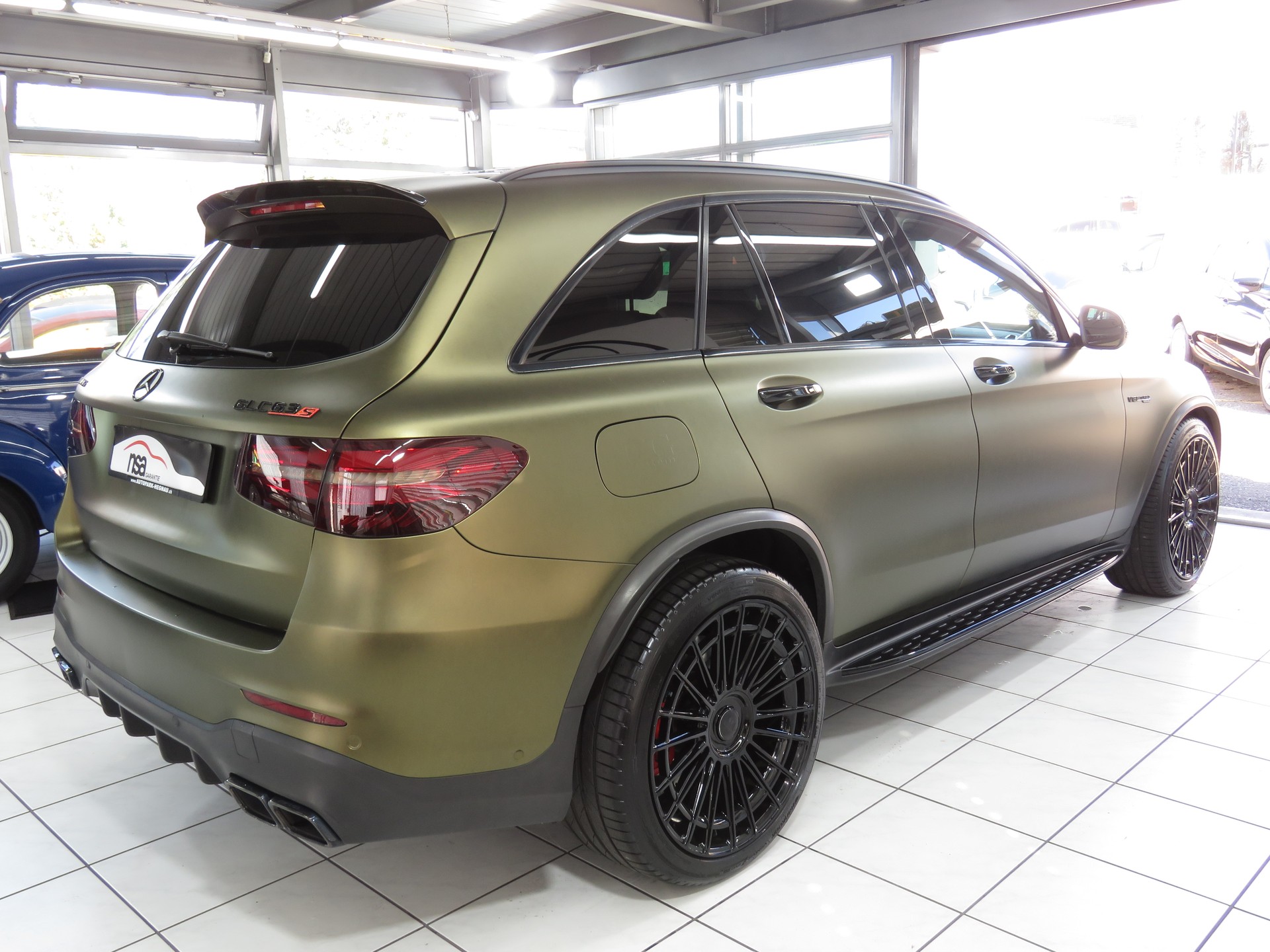 MERCEDES-BENZ GLC 63 S AMG 4-Matic+ 9G-Tronic (Automat, AHK 2'170 kg) "foliert"-image-3