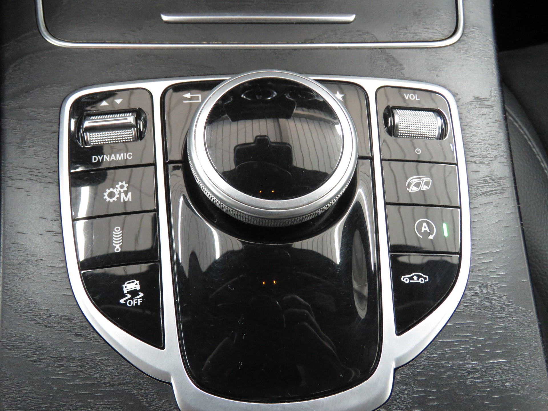 MERCEDES-BENZ GLC 63 S AMG 4-Matic+ 9G-Tronic (Automat, AHK 2'170 kg) "foliert"-image-22