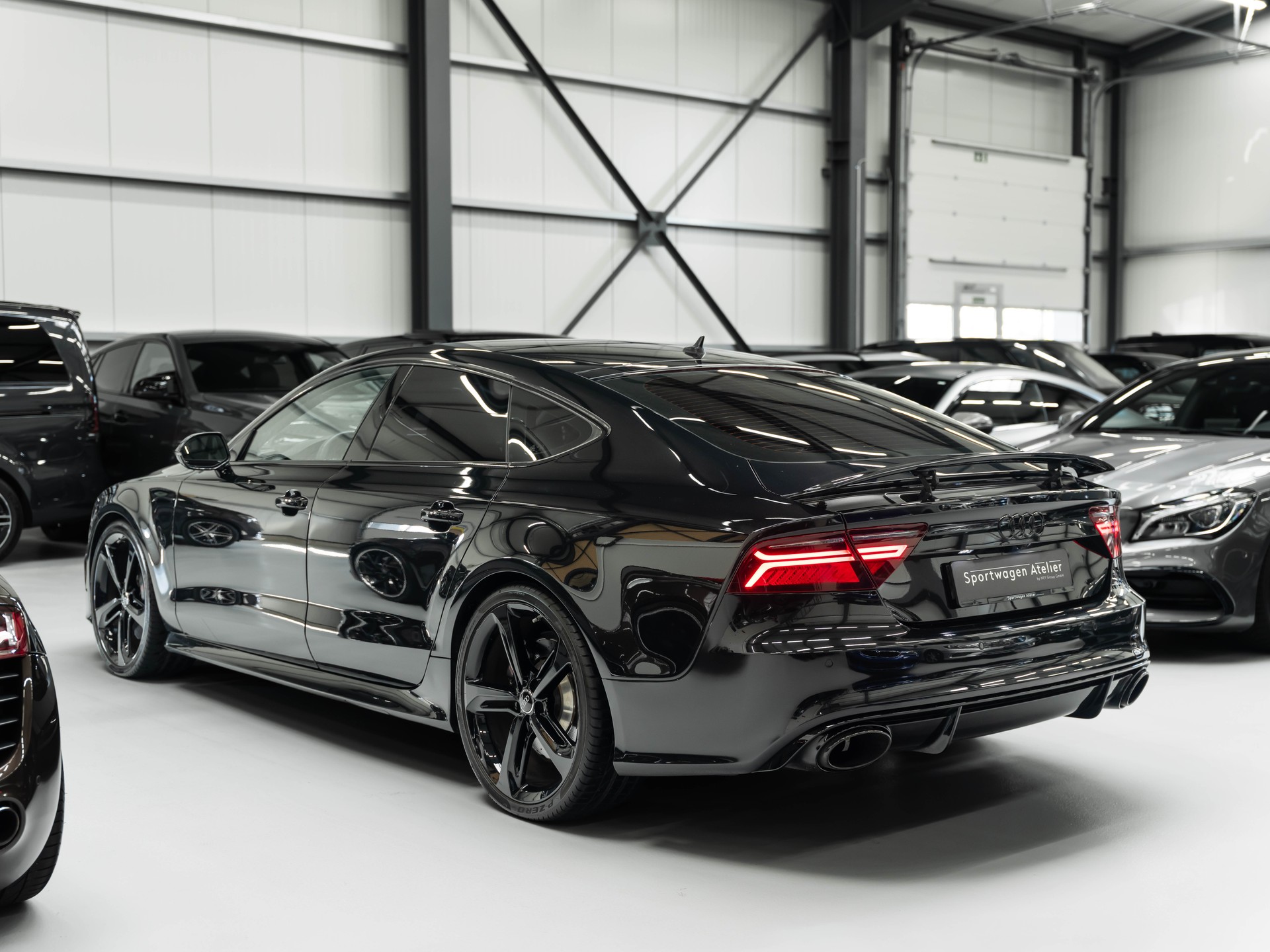 AUDI RS7 Sportback 4.0 TFSI V8 quattro S-tronic-image-1