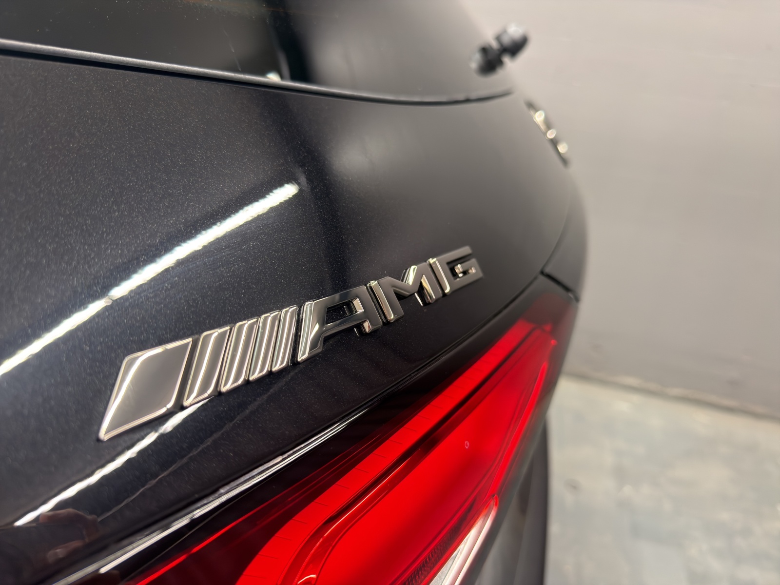 MERCEDES-BENZ AMG GLC 53 4Matic+-image-15