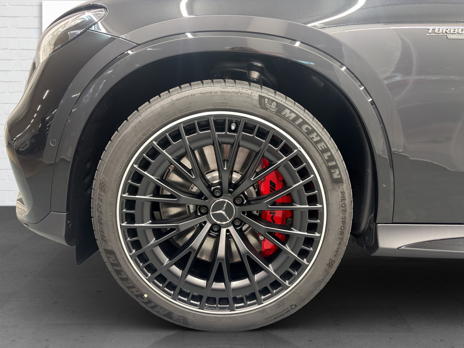 MERCEDES-BENZ AMG GLC 53 4Matic+-image-5