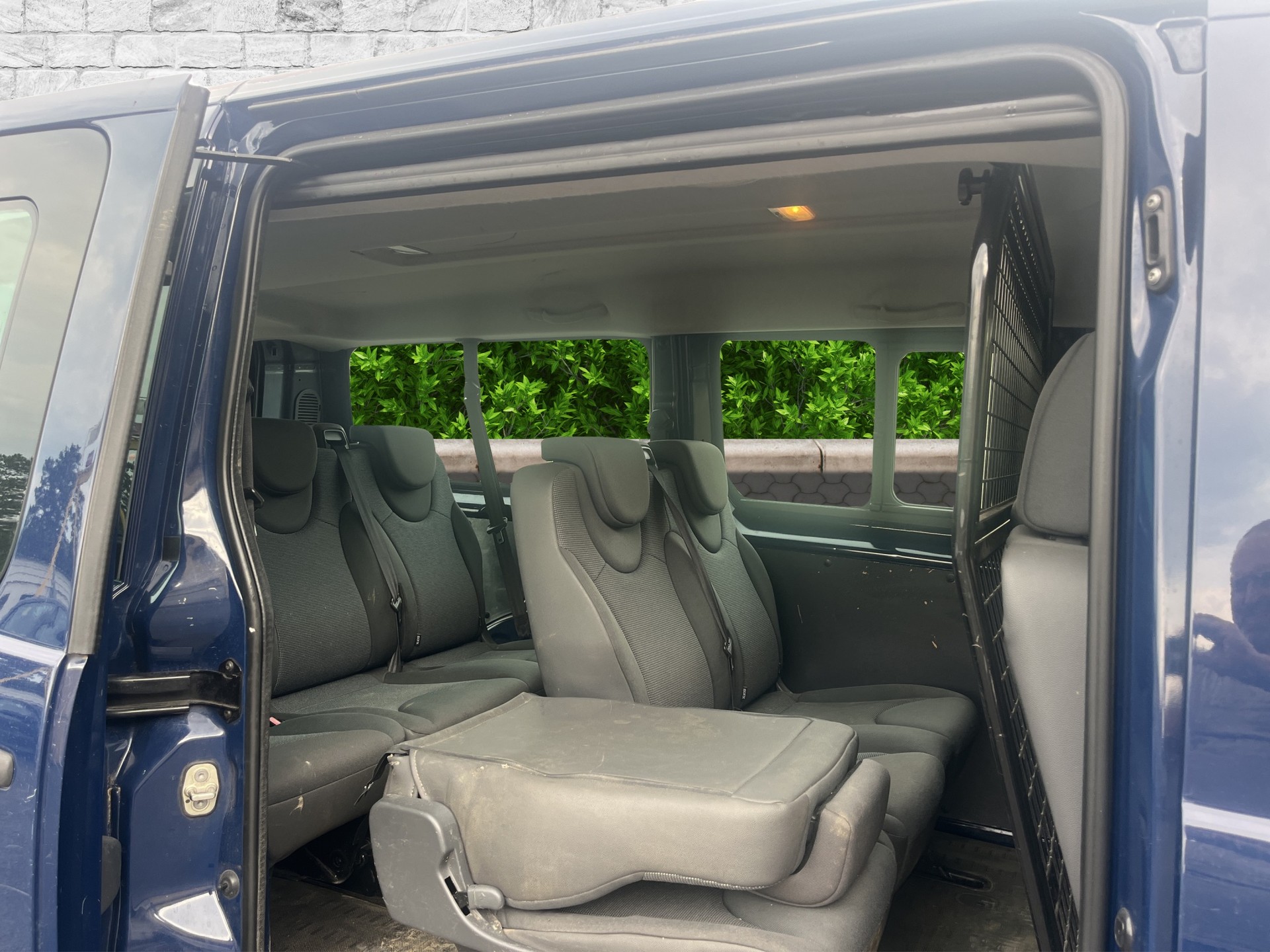 CITROEN Jumpy 2.0HDi L2H1 Seduction 9 Places-image-4