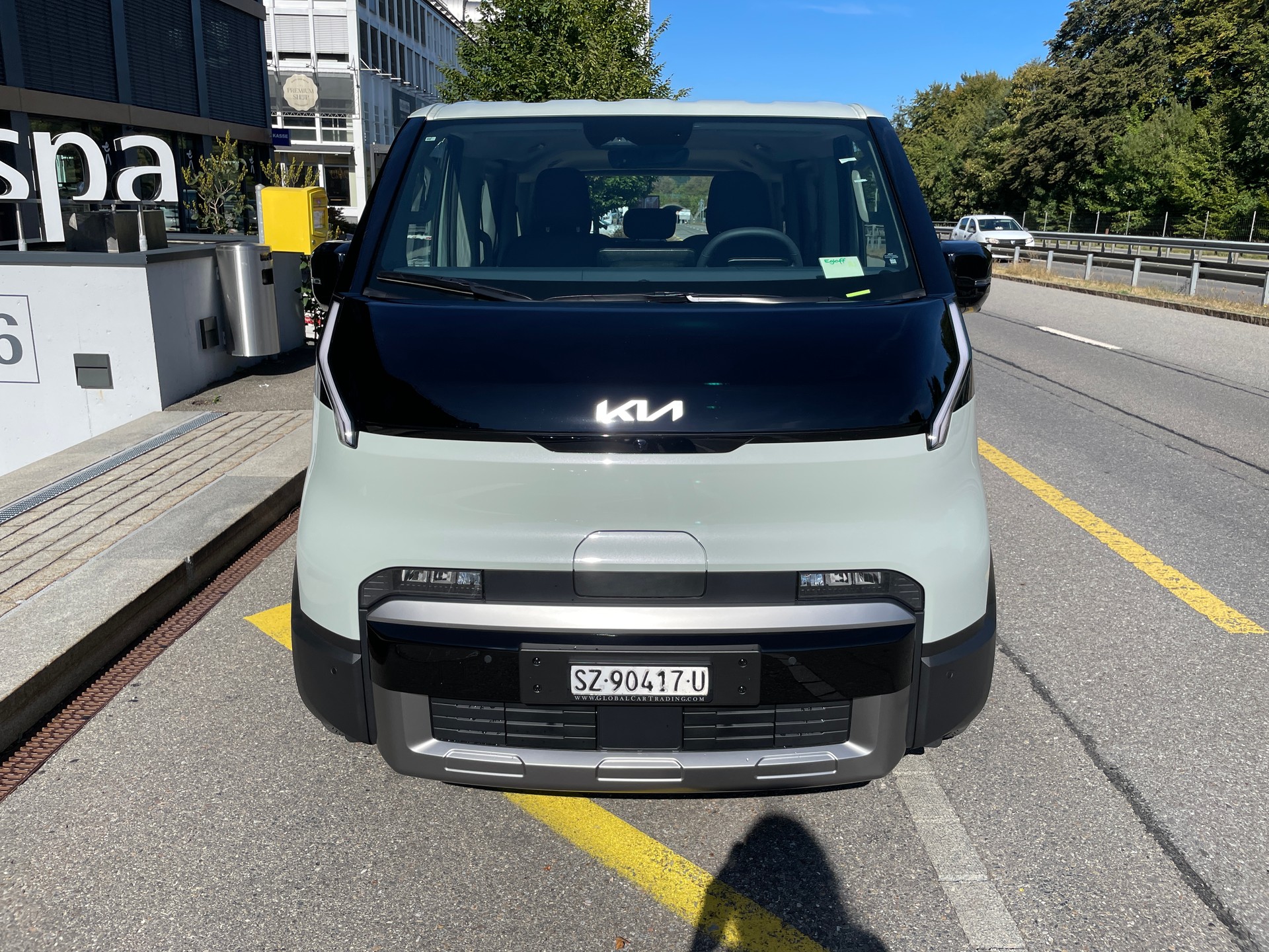 KIA PV5 71.2 kWh Elite mit Elite Pack und Wärmepumpe-showroom-element-1