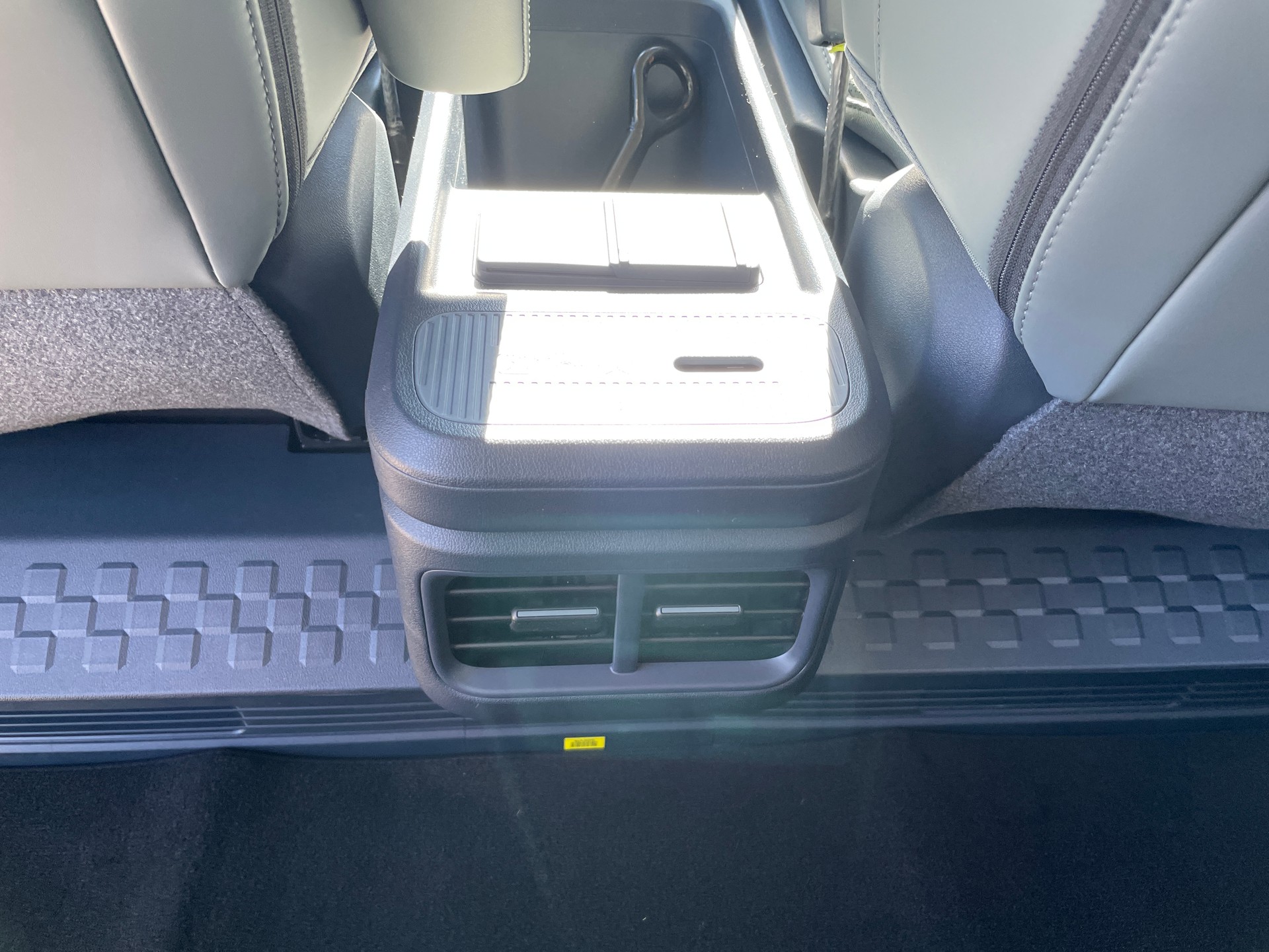 KIA PV5 71.2 kWh Elite mit Elite Pack und Wärmepumpe-image-19