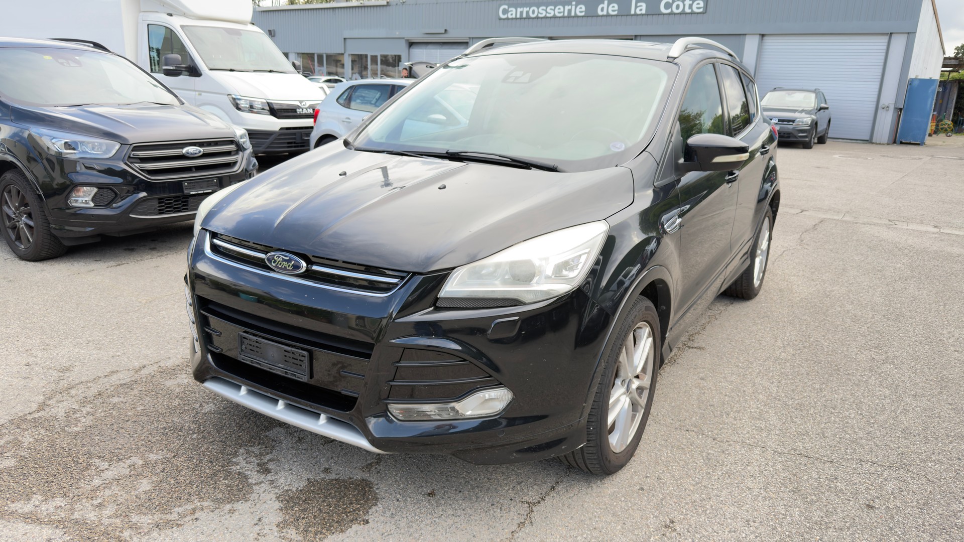 FORD Kuga 1.6 SCTi Titanium 4WD Automatic-image-2