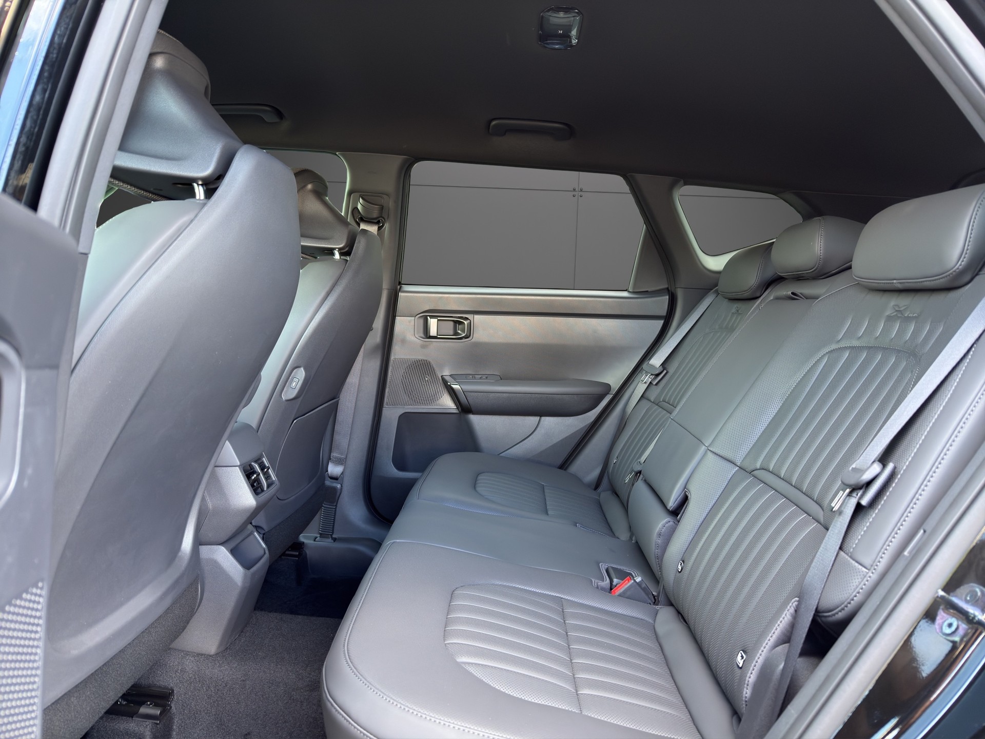 KIA Seltos 1.6T-GDi X-Line 7DCT-image-11