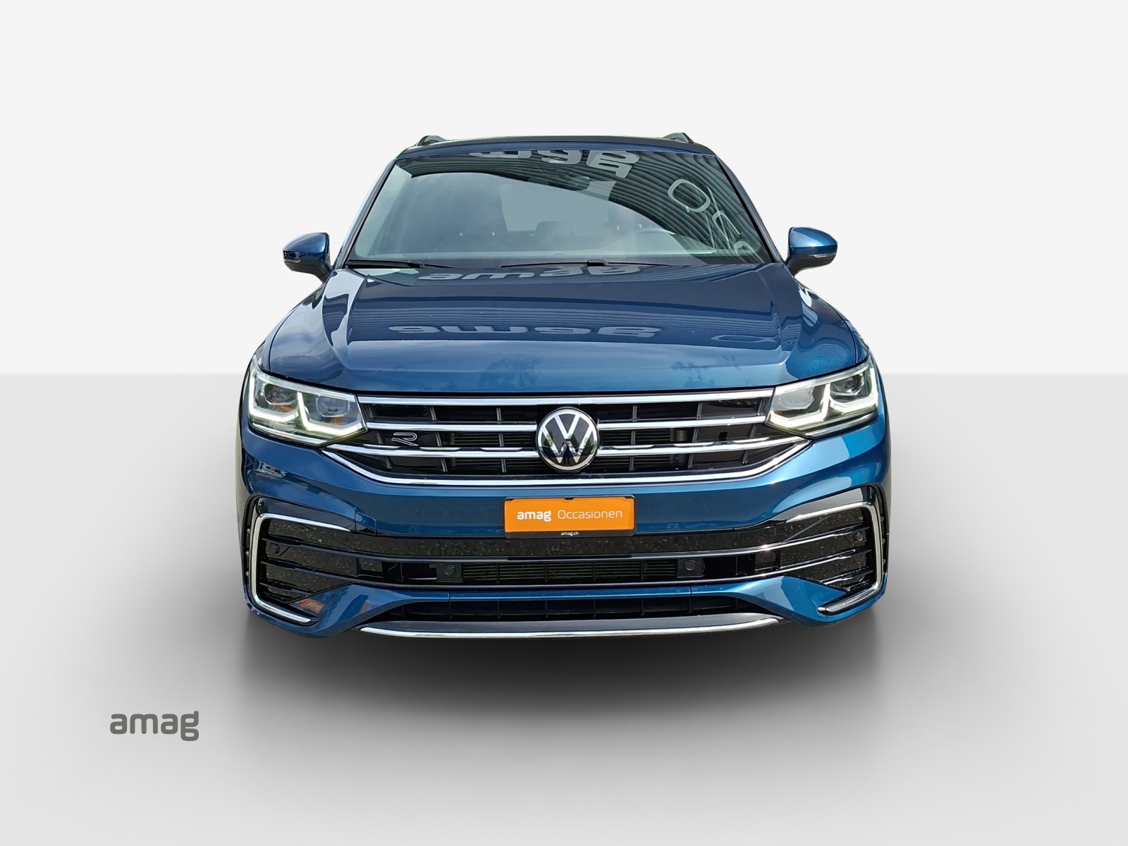 VW Tiguan 2.0TSI R-Line 4Motion DSG-image-6