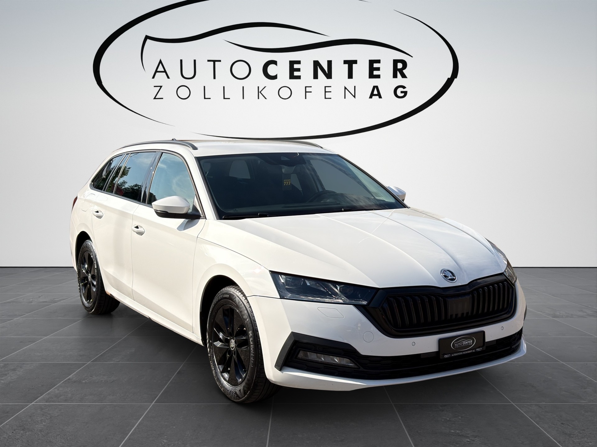 SKODA Octavia Combi 2.0 TDI DSG Ambition 4x4-image-1