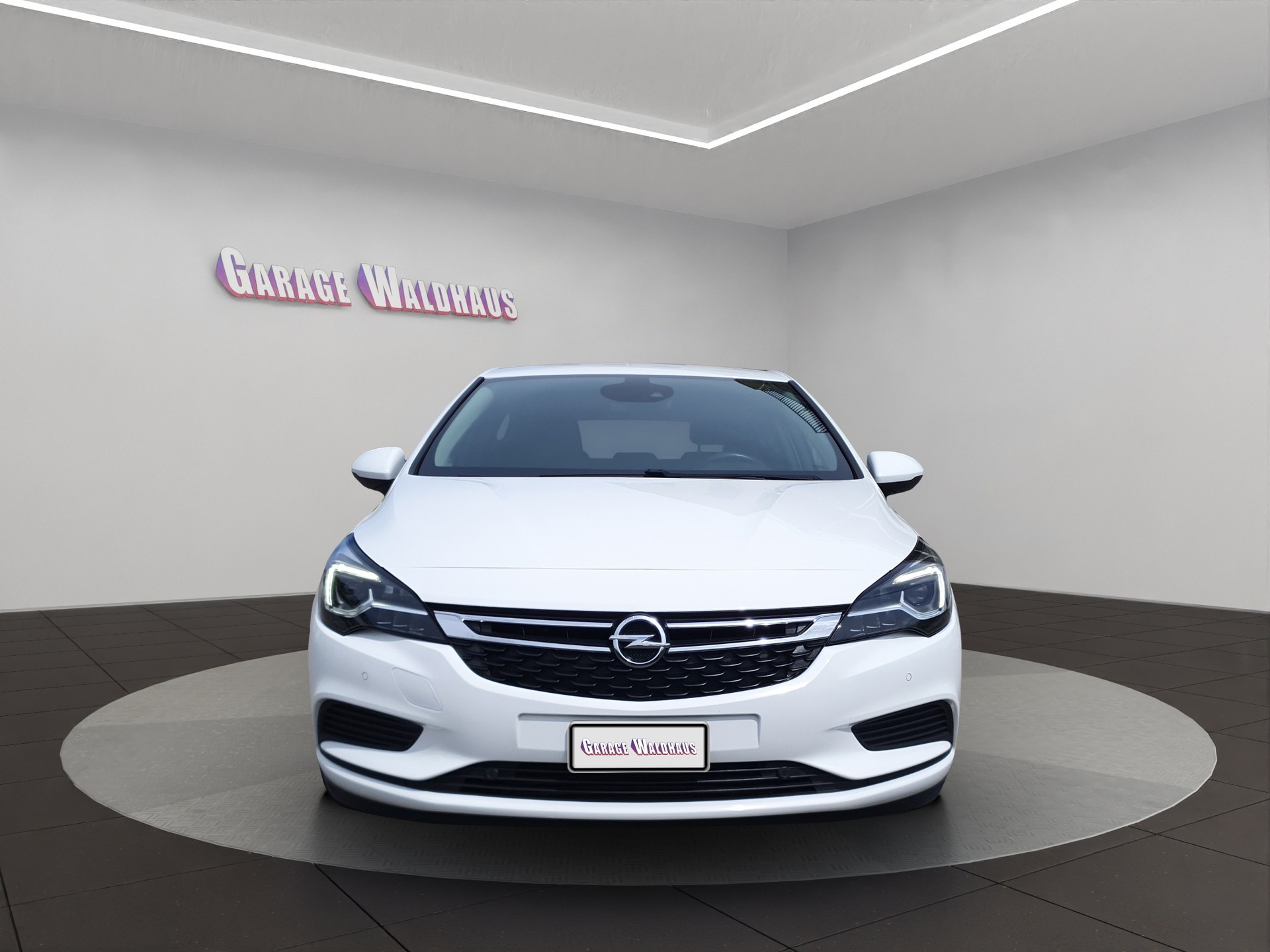 OPEL Astra 1.4i Turbo 120 Years Edition-image-7