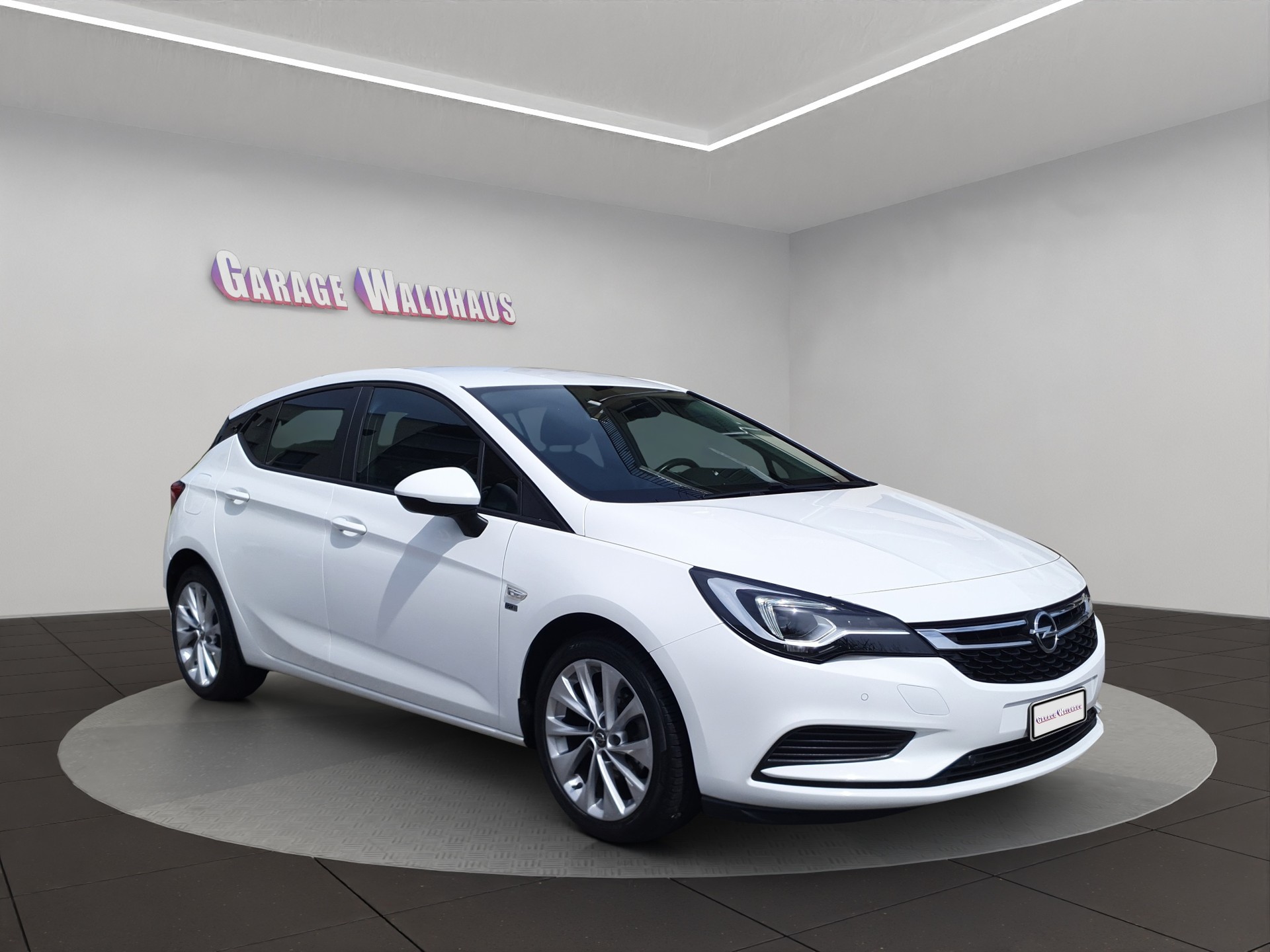 OPEL Astra 1.4i Turbo 120 Years Edition-image-6