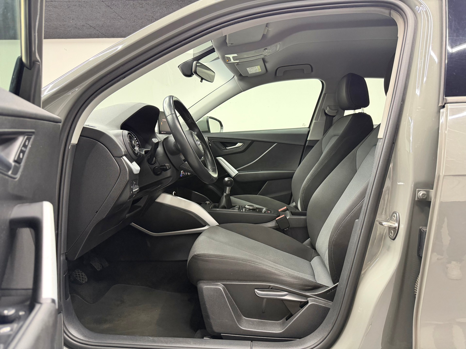 AUDI Q2 1.6 TDI design-image-7