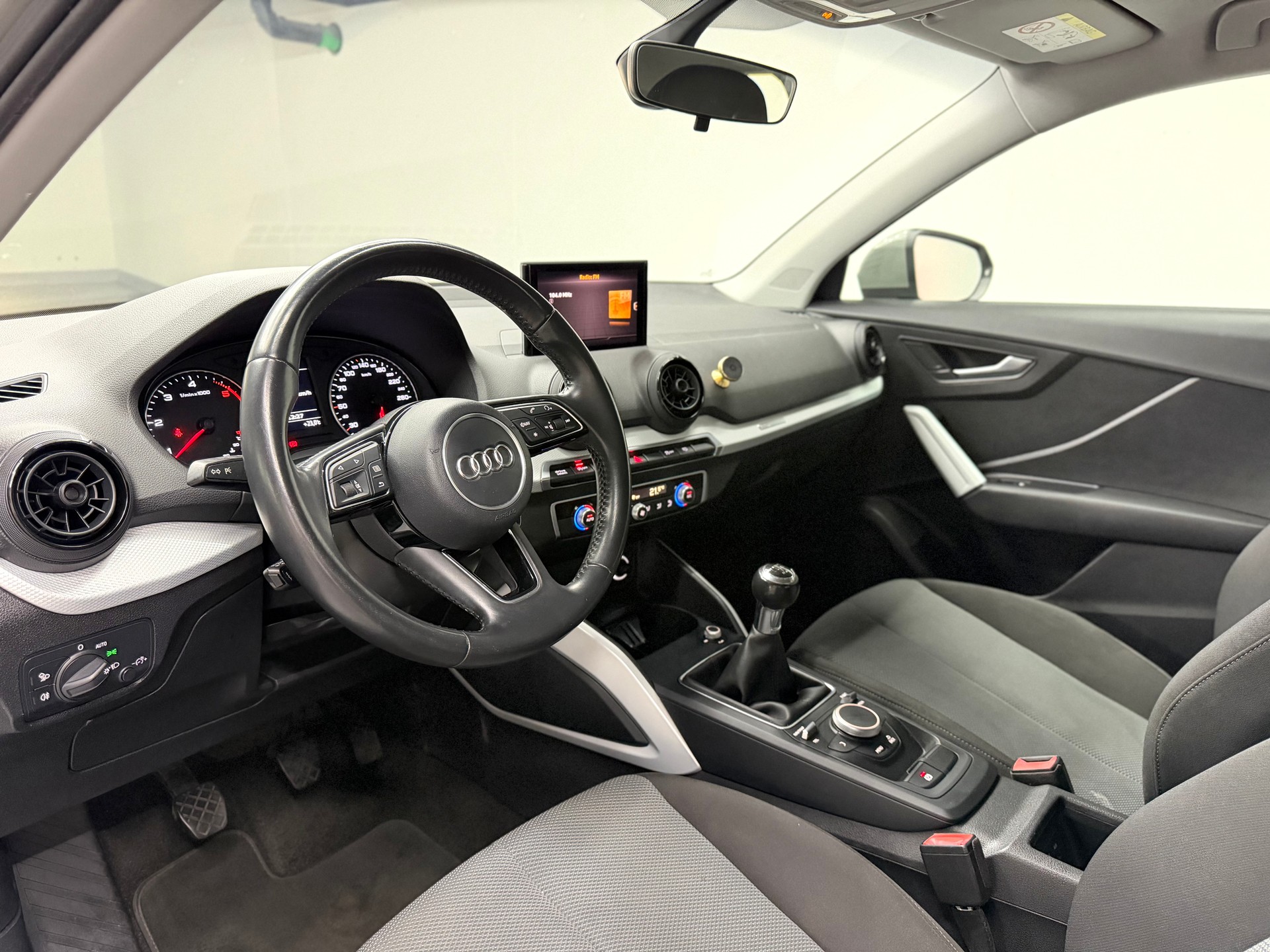 AUDI Q2 1.6 TDI design-image-8