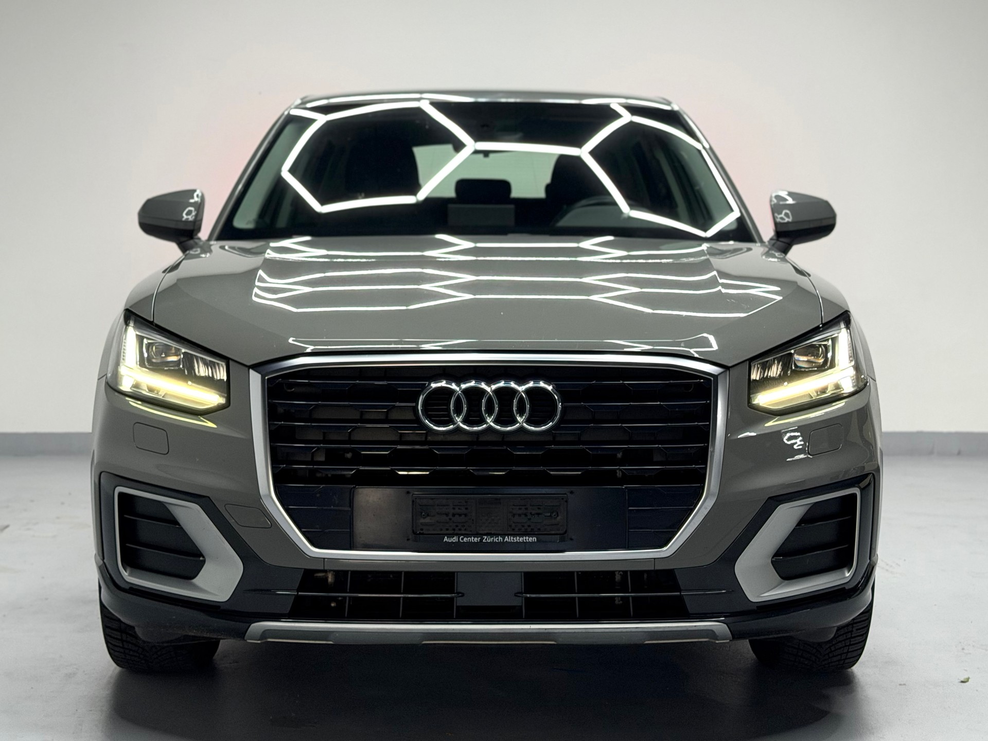 AUDI Q2 1.6 TDI design-image-1