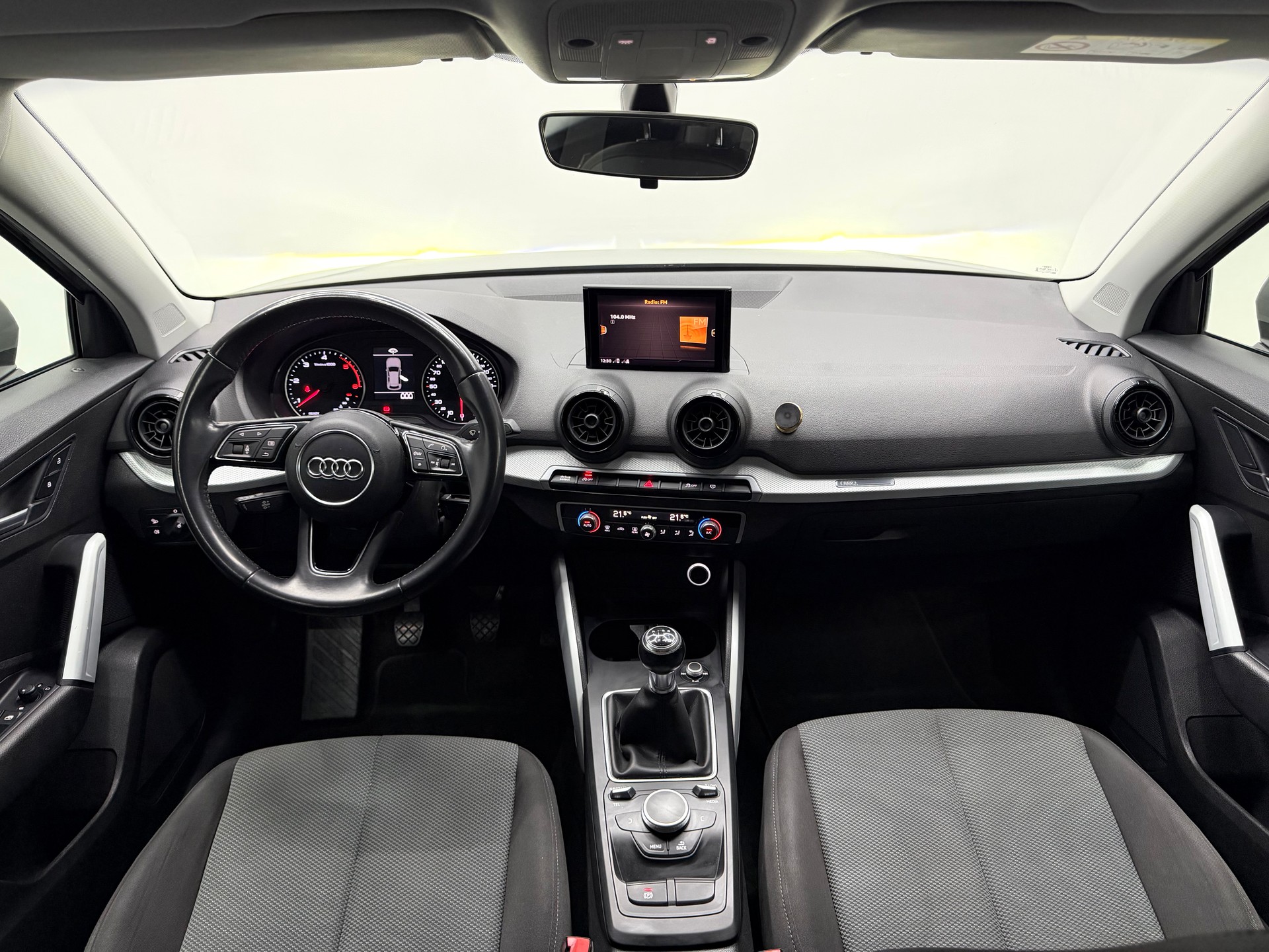 AUDI Q2 1.6 TDI design-image-9
