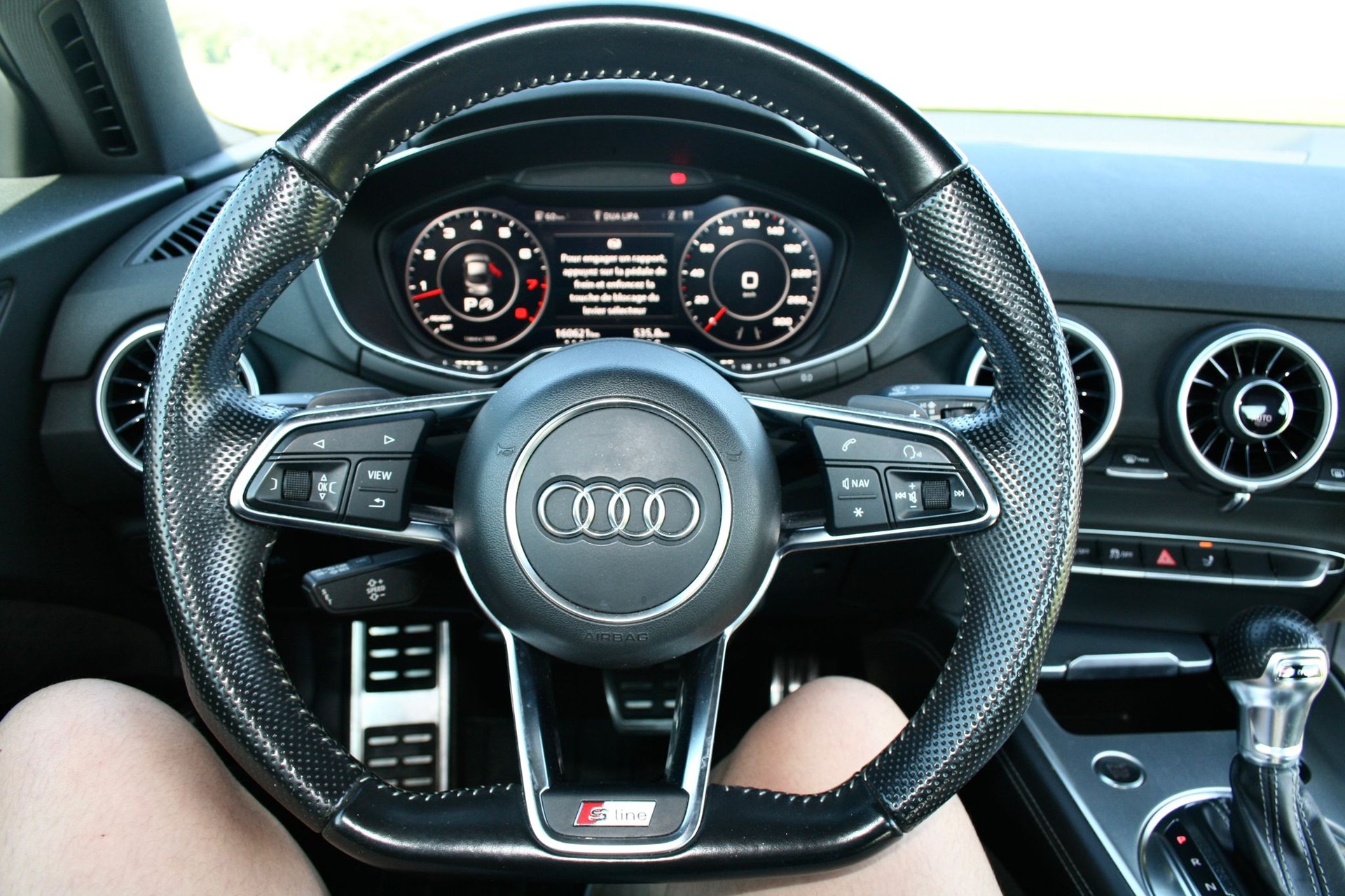 AUDI 2.0 TFSI quattro S-Tronic-image-4
