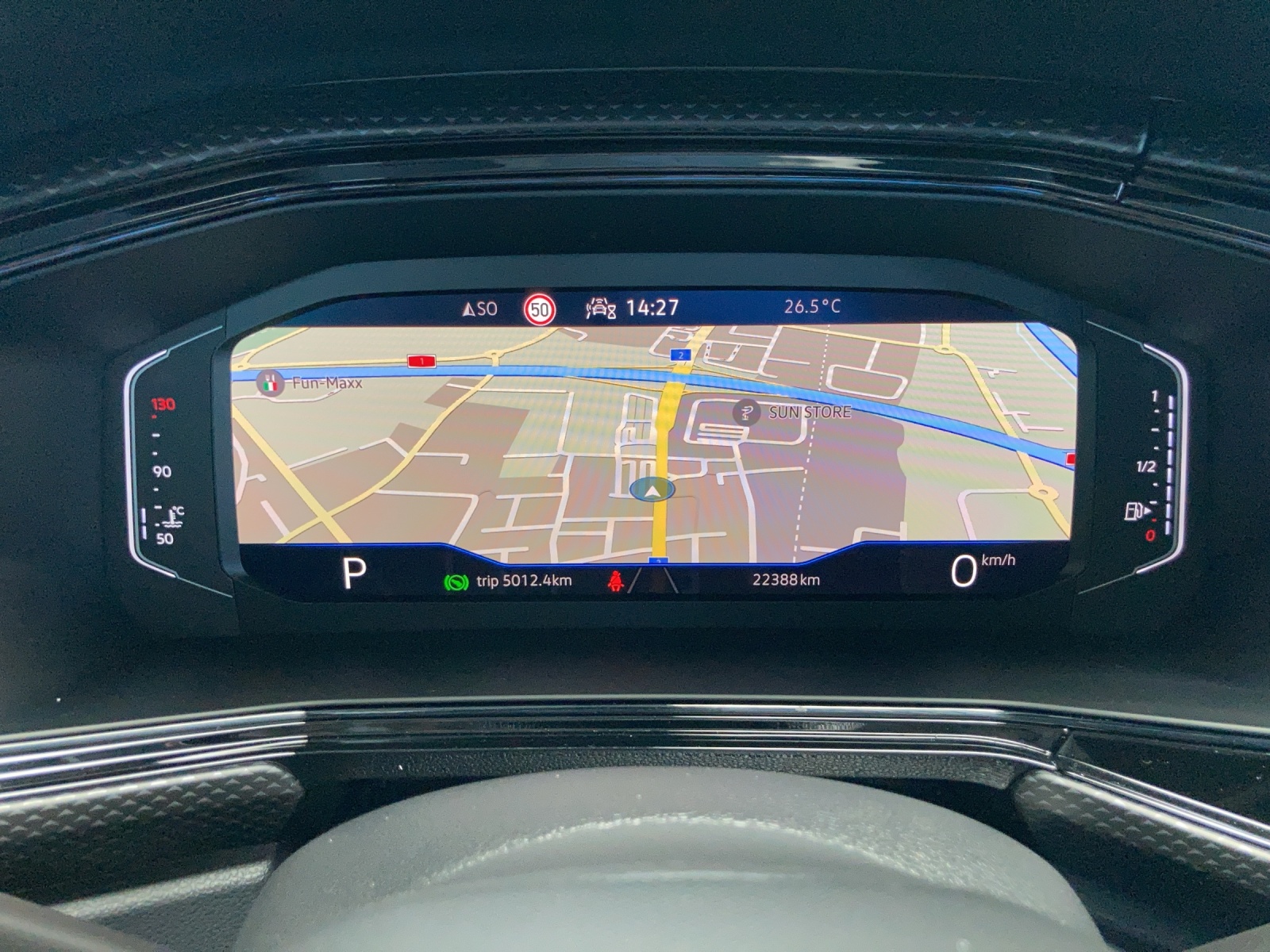 VW T-Cross 1.0 TSI Life DSG-image-13