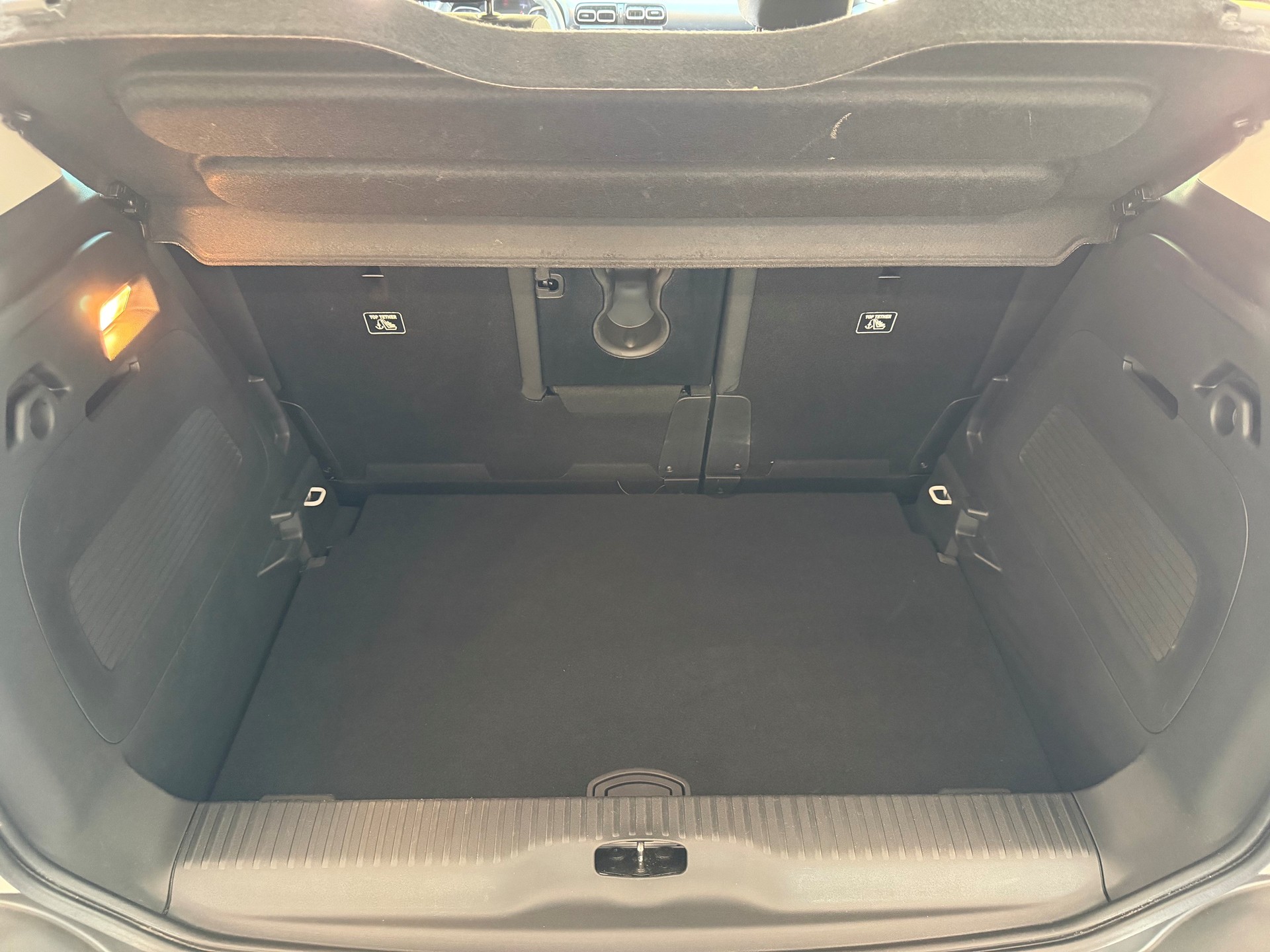CITROEN C3 Aircross 1.2i PureTech Feel EAT-image-9