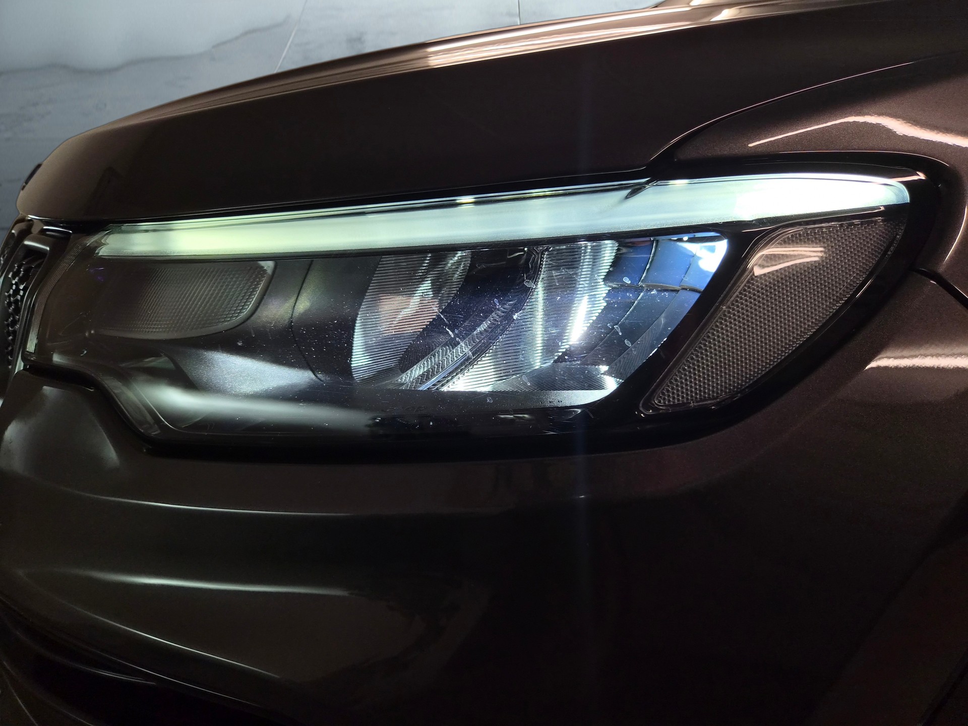 JEEP Compass 1.3 T PHEV 80th Anniversary AWD-image-10