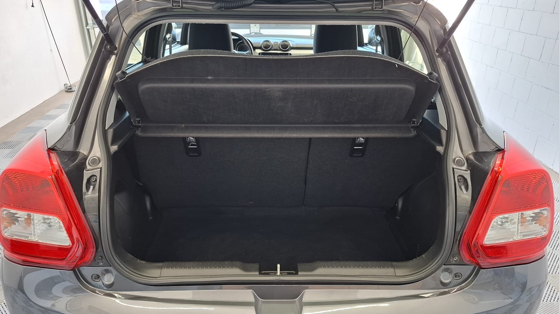 SUZUKI Swift 1.0 12V Compact+-image-9