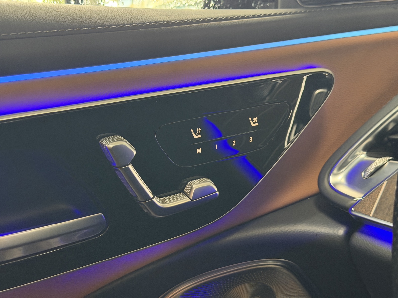 MERCEDES-BENZ E 450 9G-Tronic 4Matic-image-15