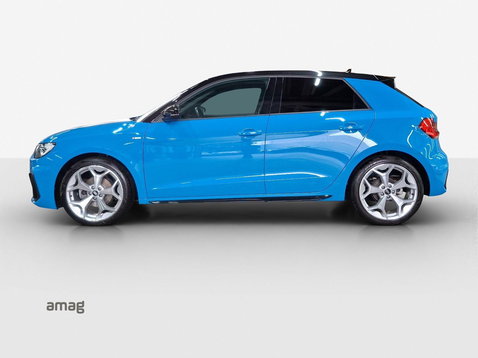 AUDI A1 Sportback 30 TFSI S Line Attraction S-tronic-showroom-element-1