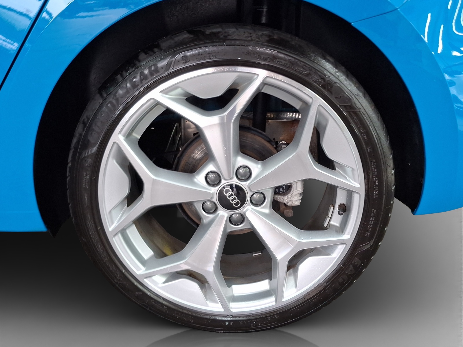 AUDI A1 Sportback 30 TFSI S Line Attraction S-tronic-image-13
