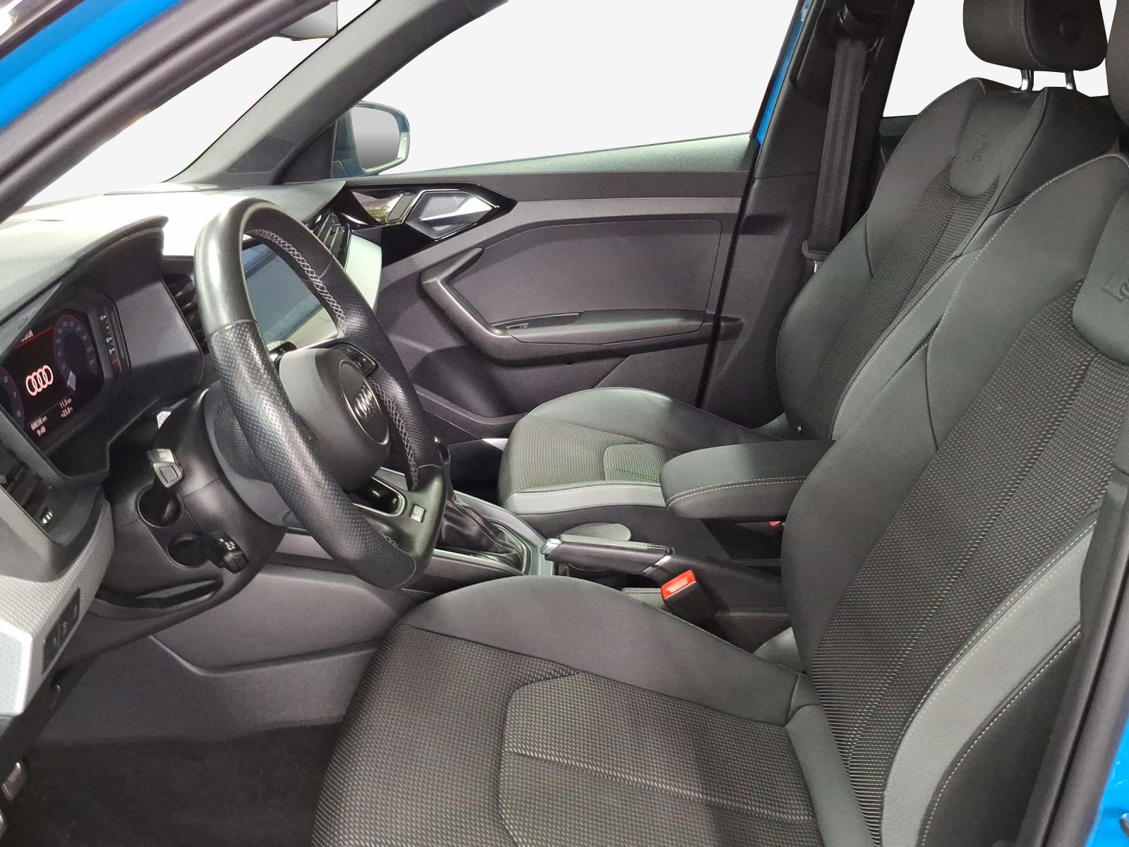 AUDI A1 Sportback 30 TFSI S Line Attraction S-tronic-image-7